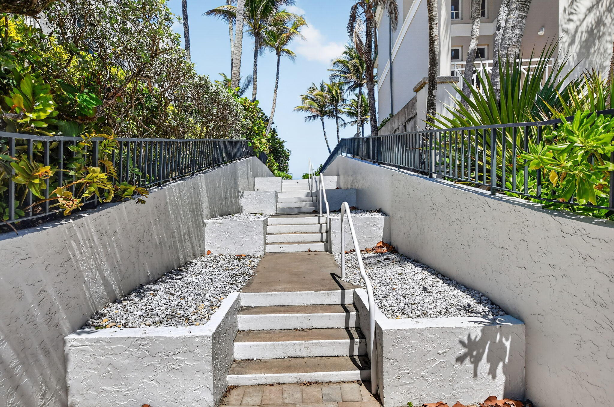 4310 S Ocean Boulevard B Property Photo 24
