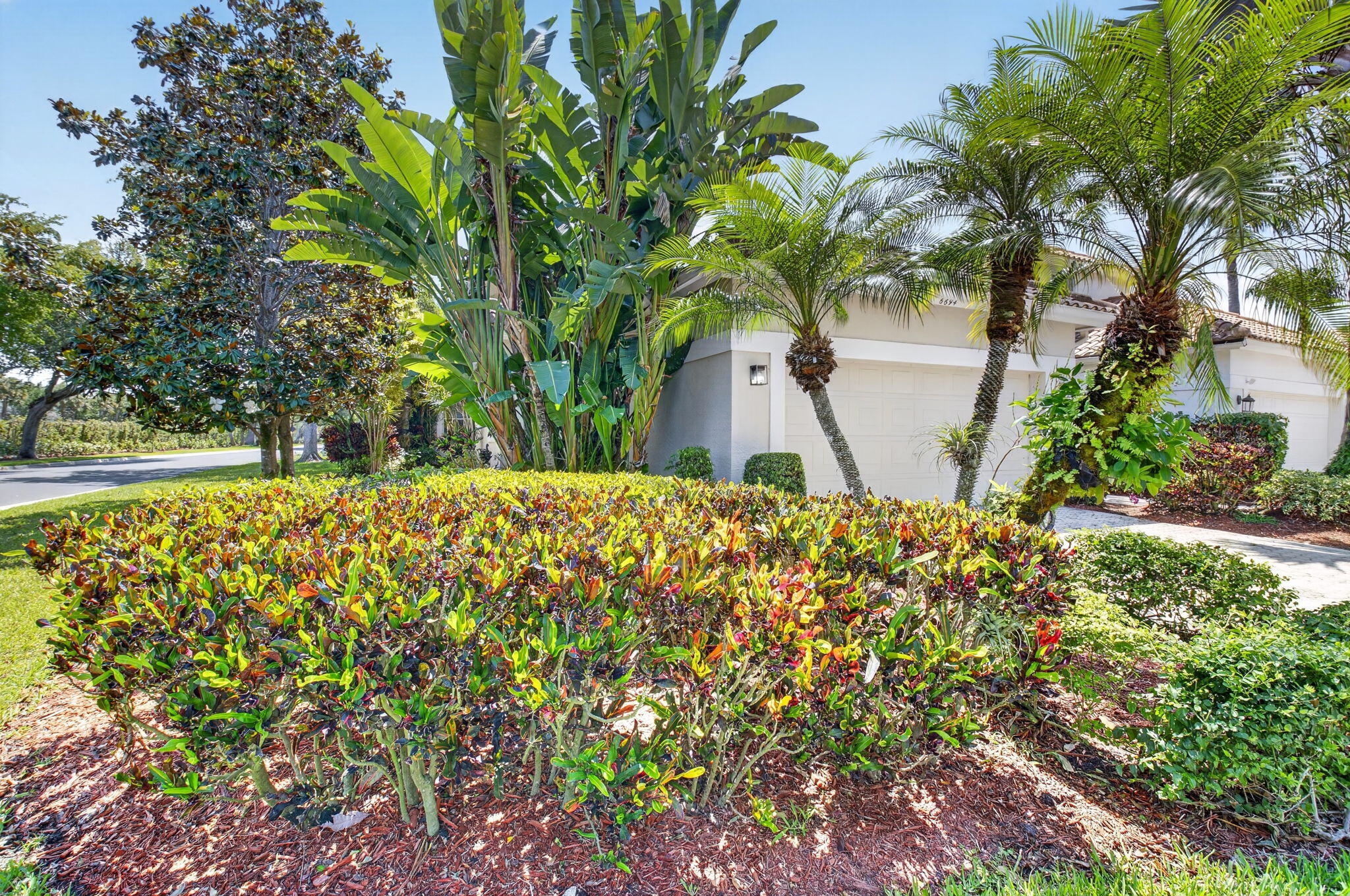 6694 Nw 26th Way Property Photo 2