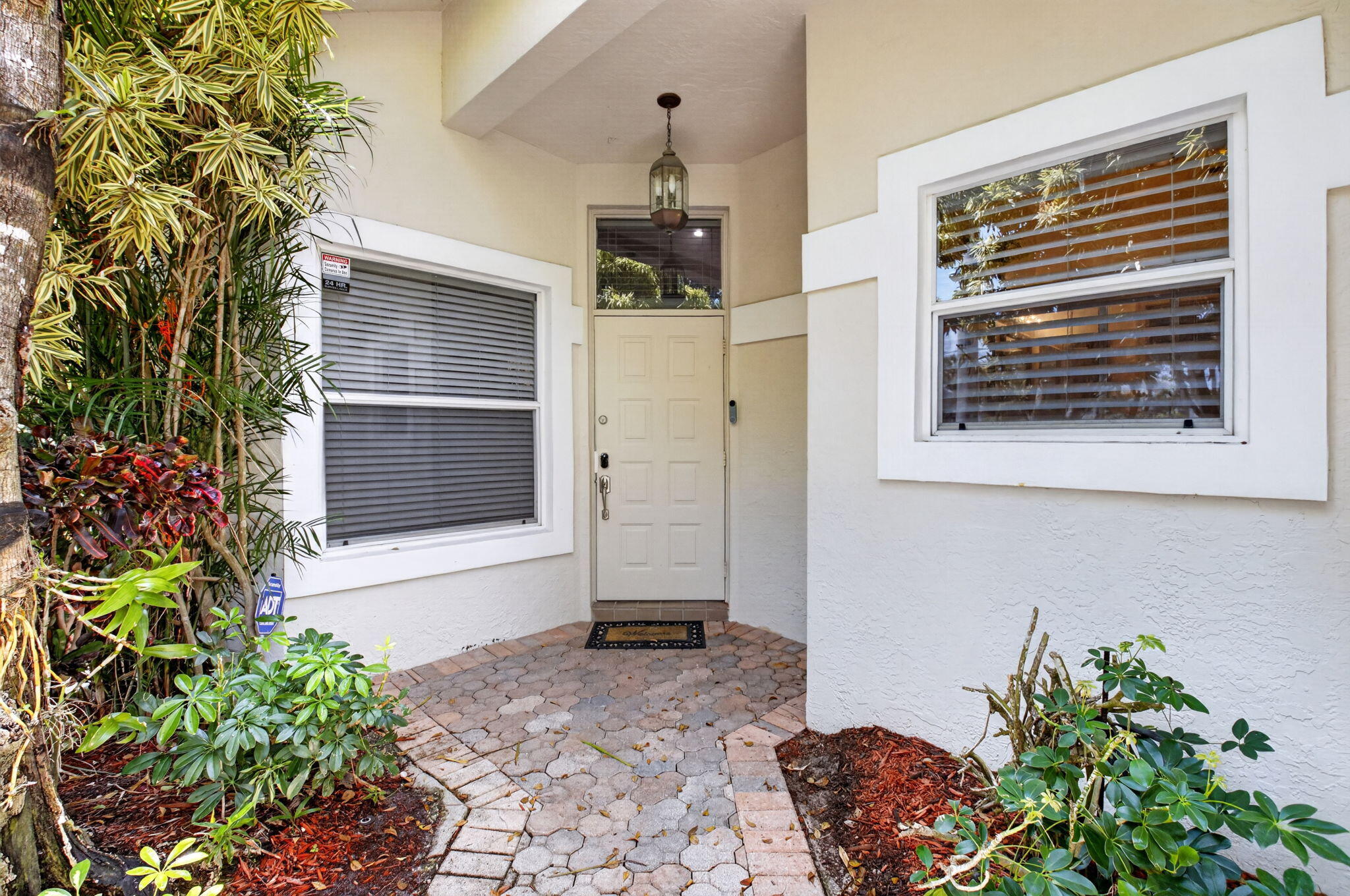 6694 Nw 26th Way Property Photo 5