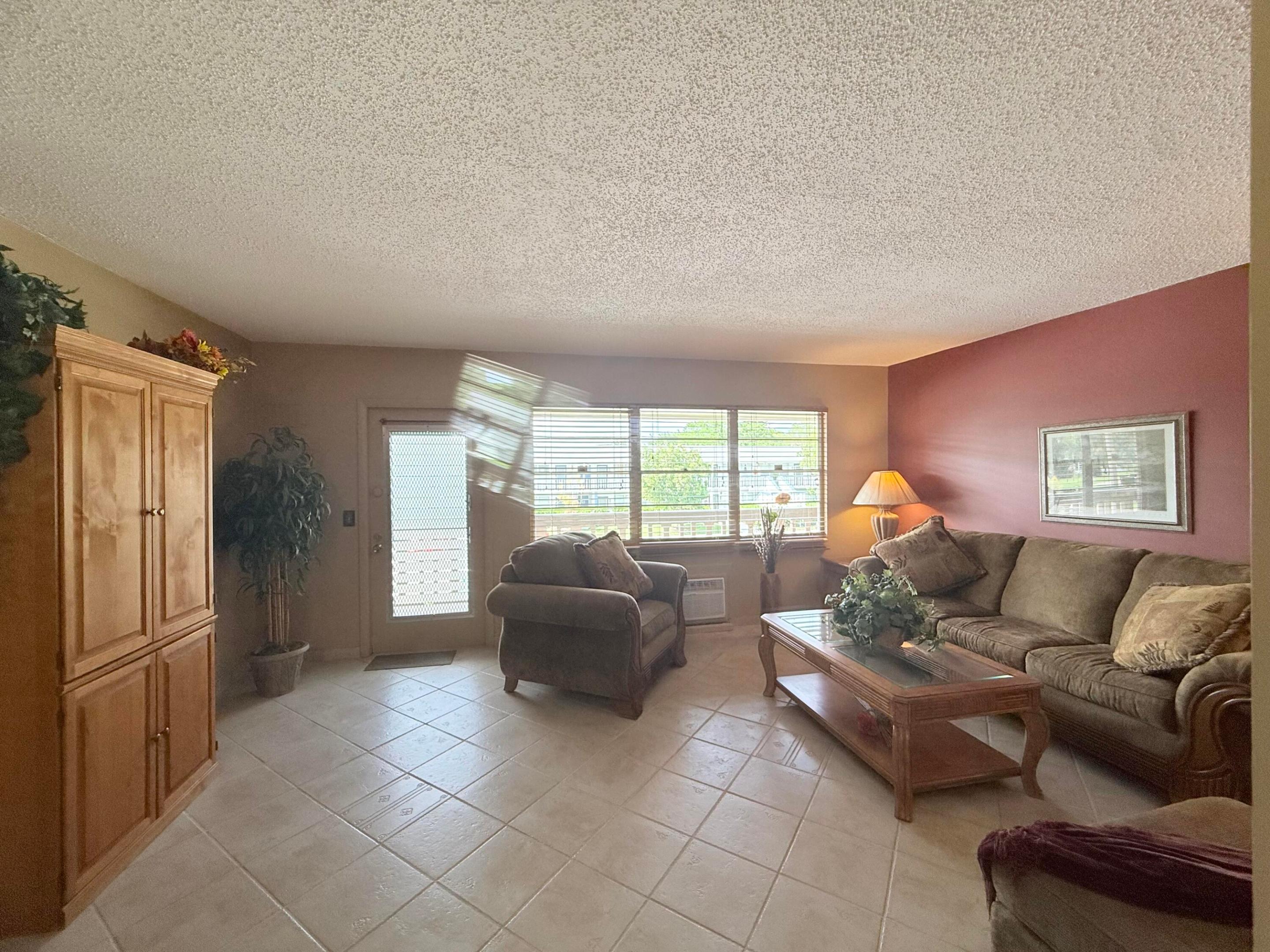 165 Tilford H 165 Property Photo 8