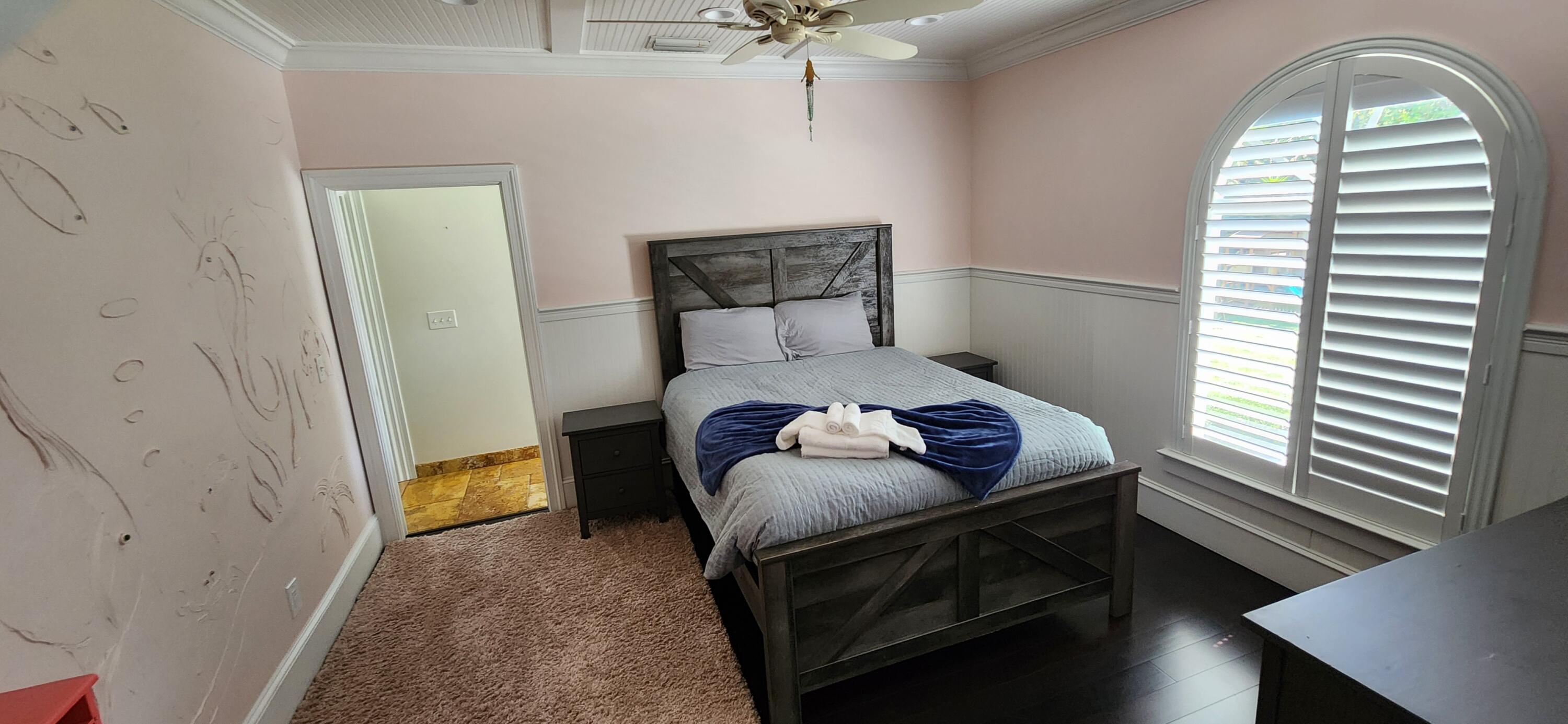 1066 Se Saint Lucie Boulevard Property Photo 8