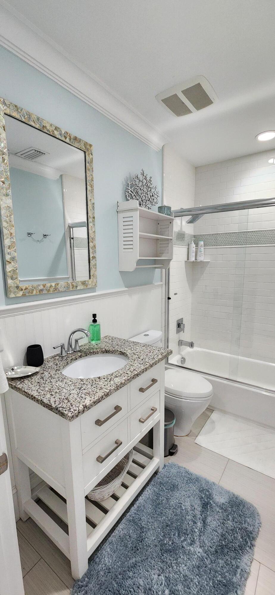 1066 Se Saint Lucie Boulevard Property Photo 24