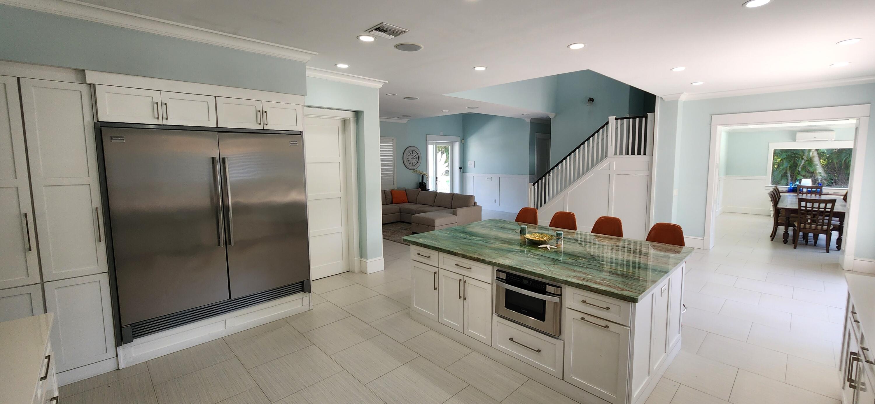 1066 Se Saint Lucie Boulevard Property Photo 25