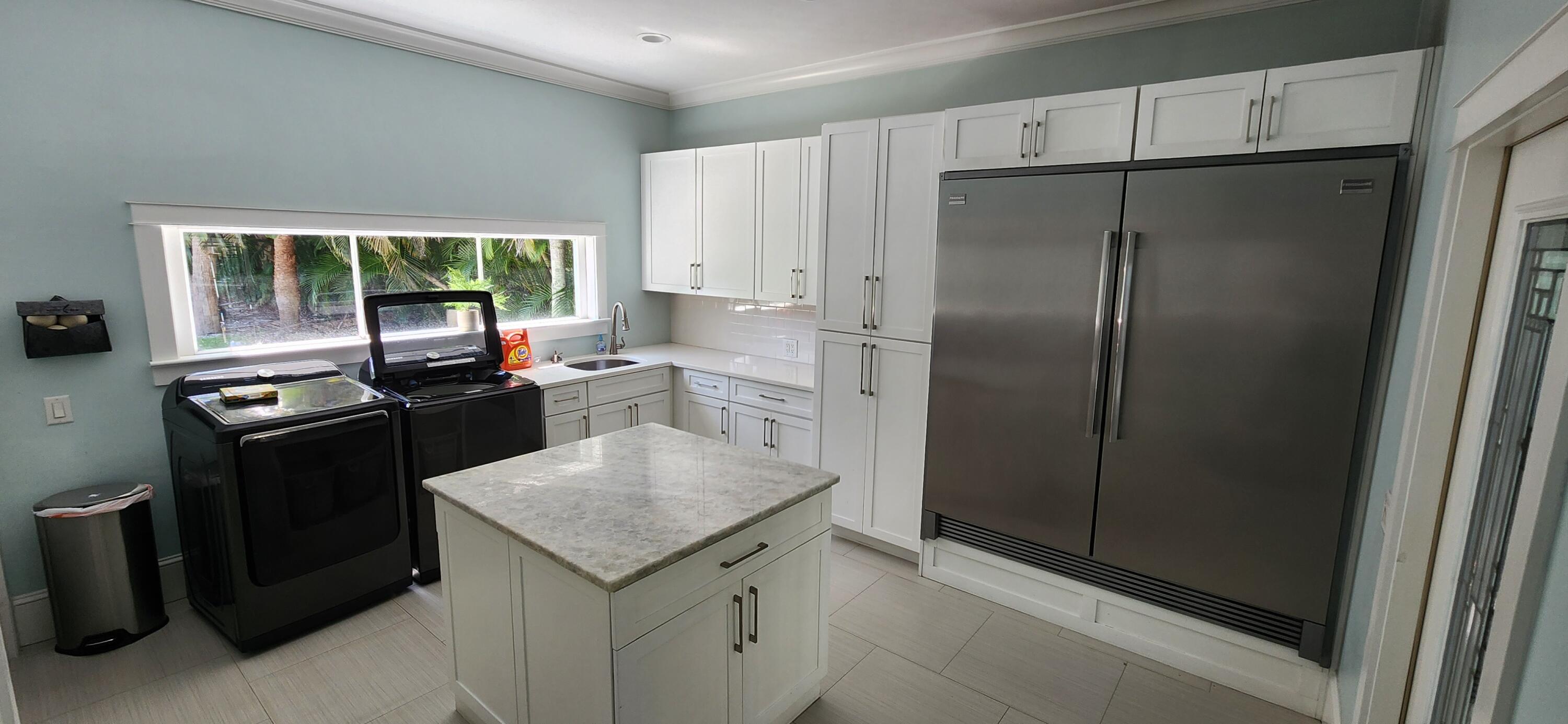 1066 Se Saint Lucie Boulevard Property Photo 26