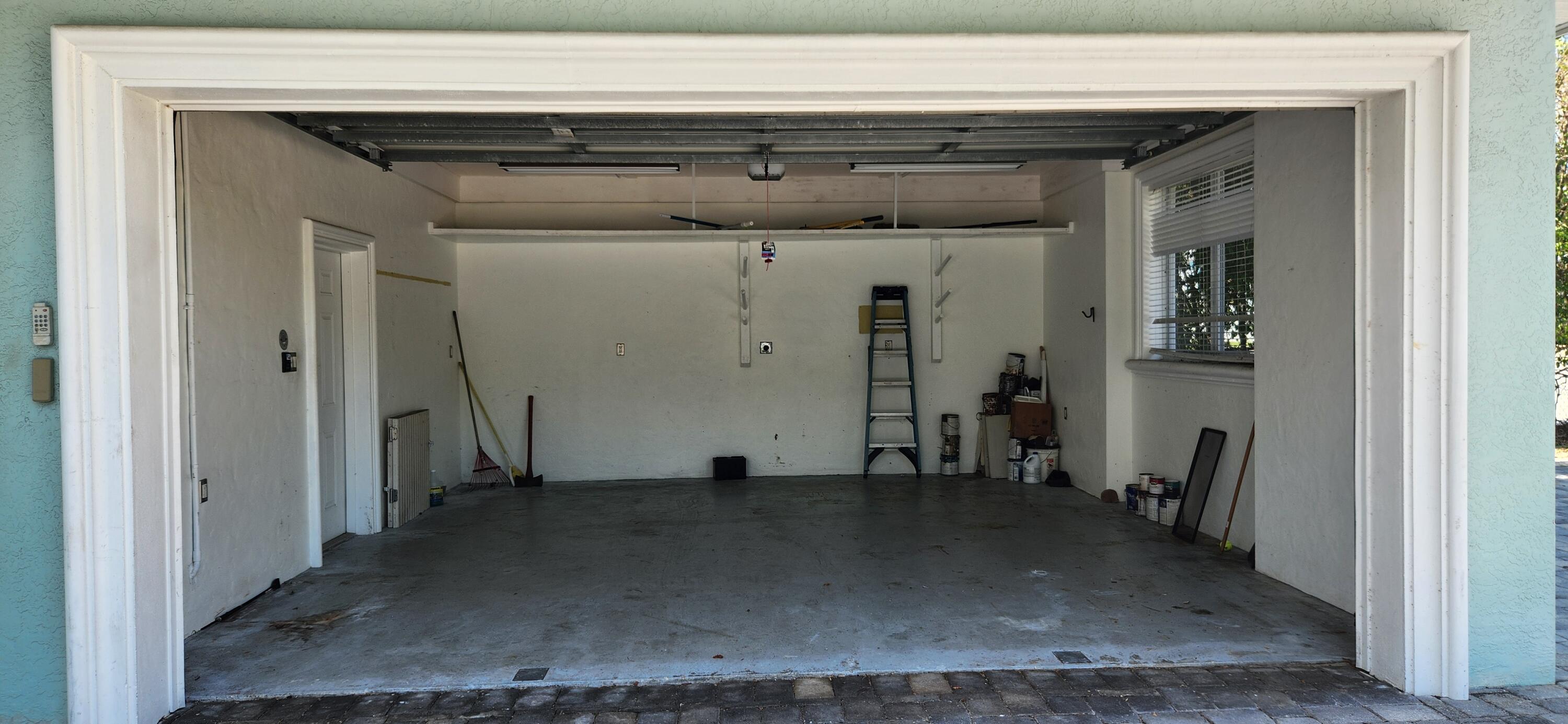 1066 Se Saint Lucie Boulevard Property Photo 27