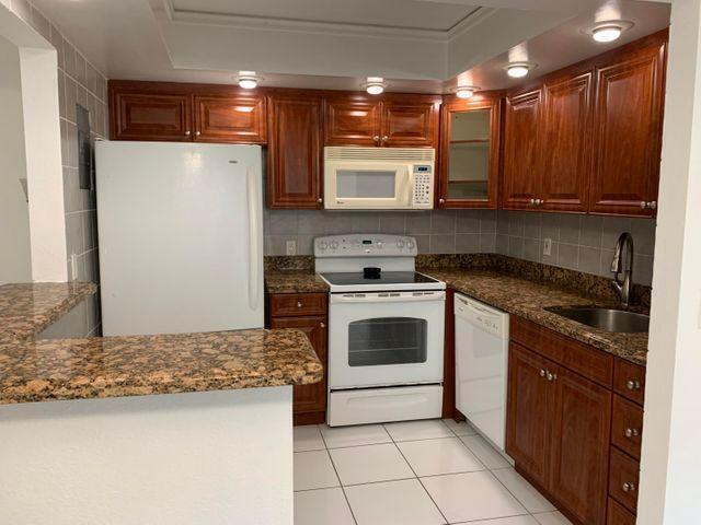 259 Saxony F 259 Property Photo 1
