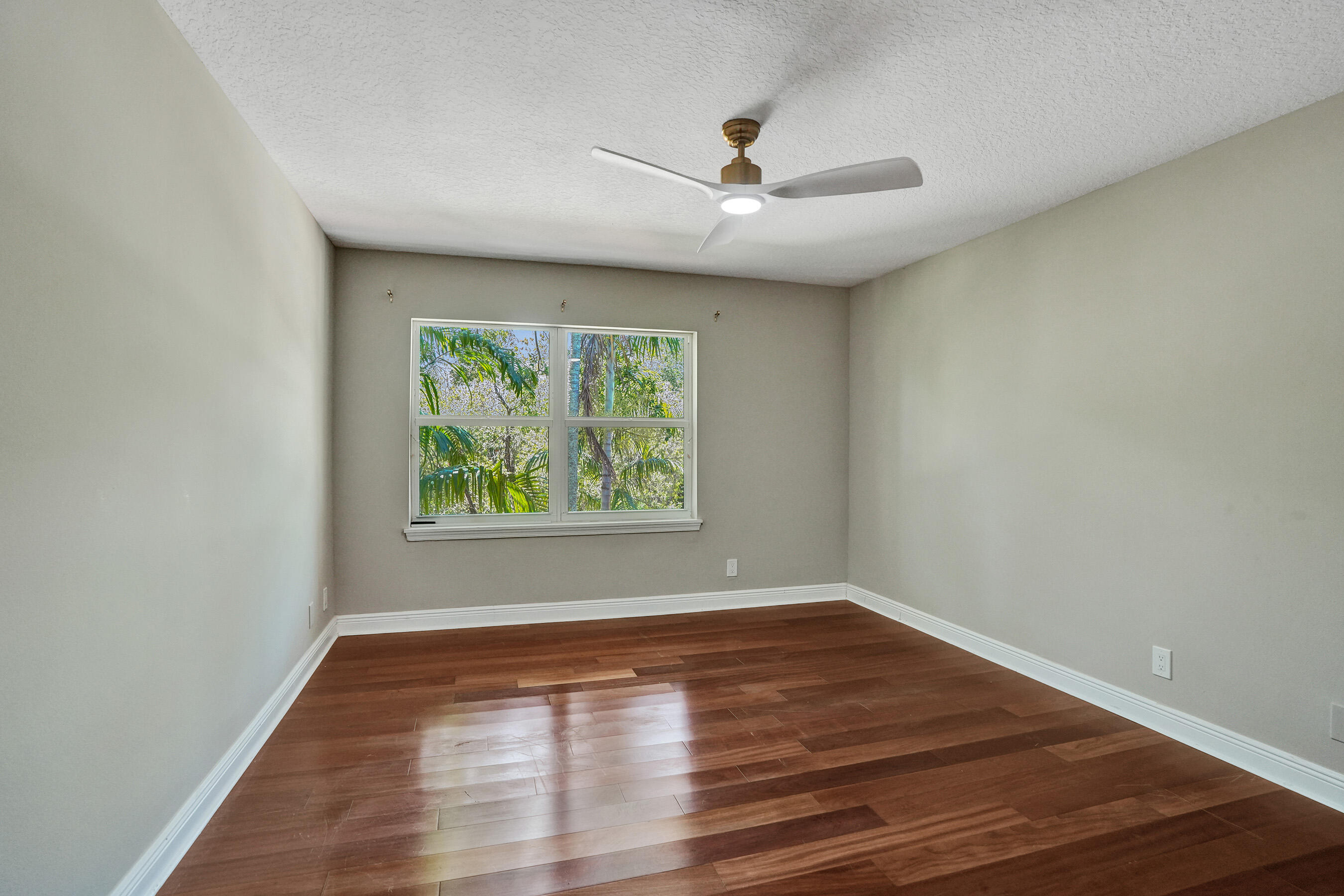 6020 Nw 104th Lane Property Photo 56