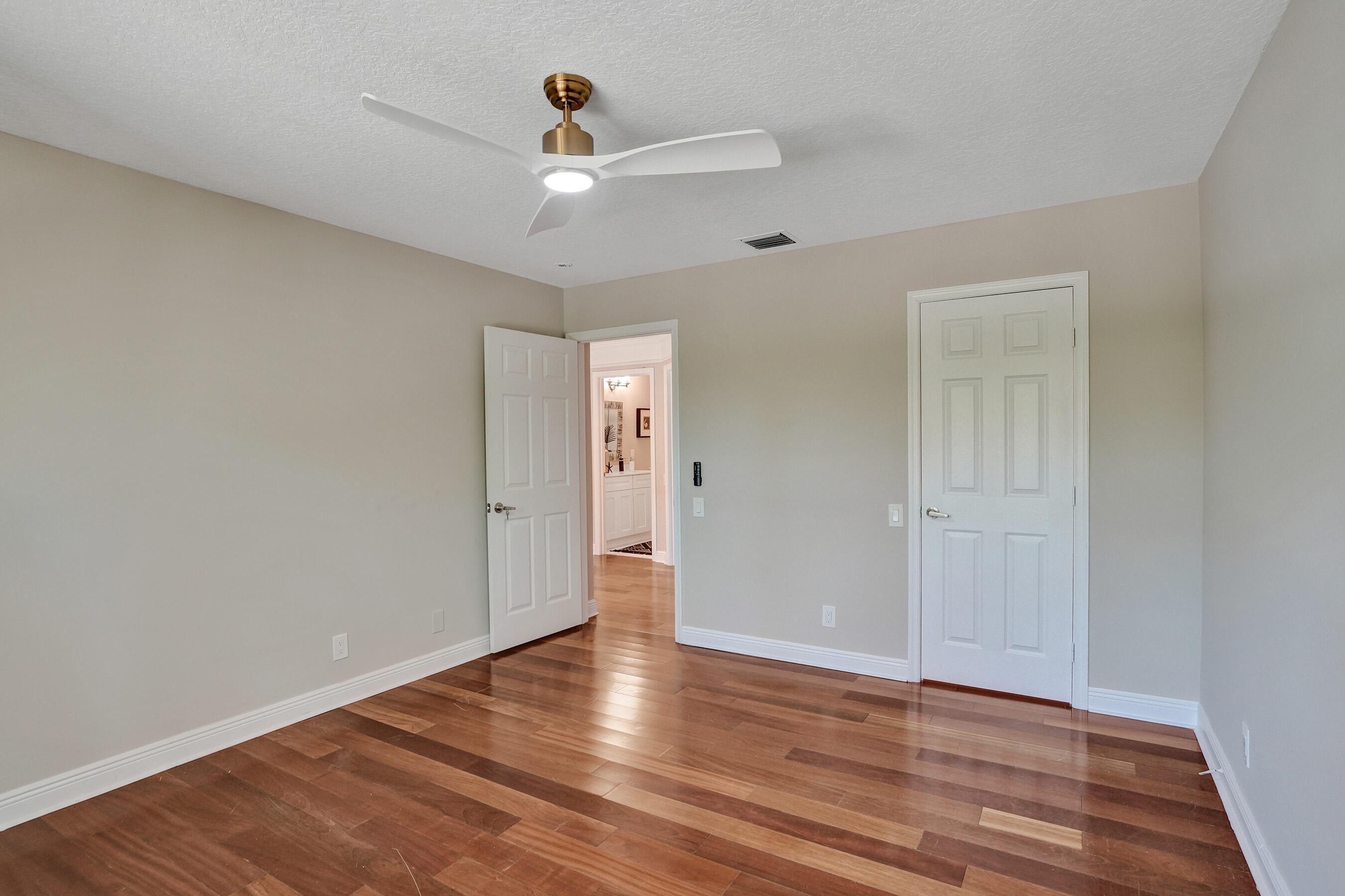 6020 Nw 104th Lane Property Photo 57