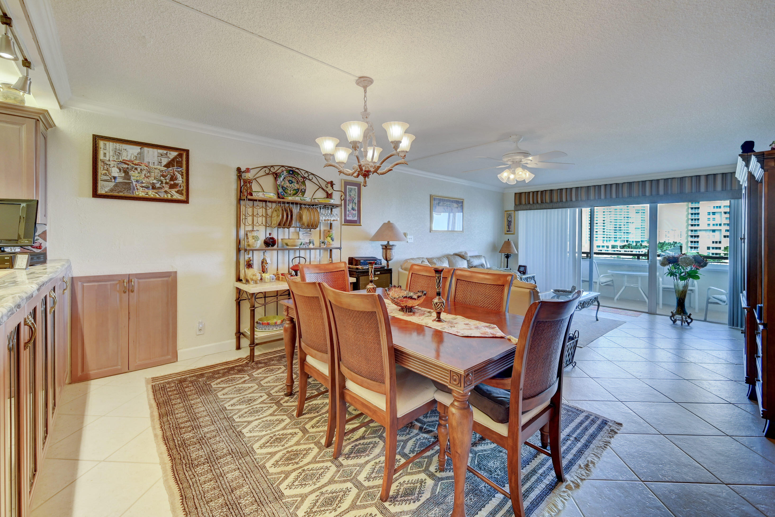 401 Briny Avenue 708 Property Photo 5