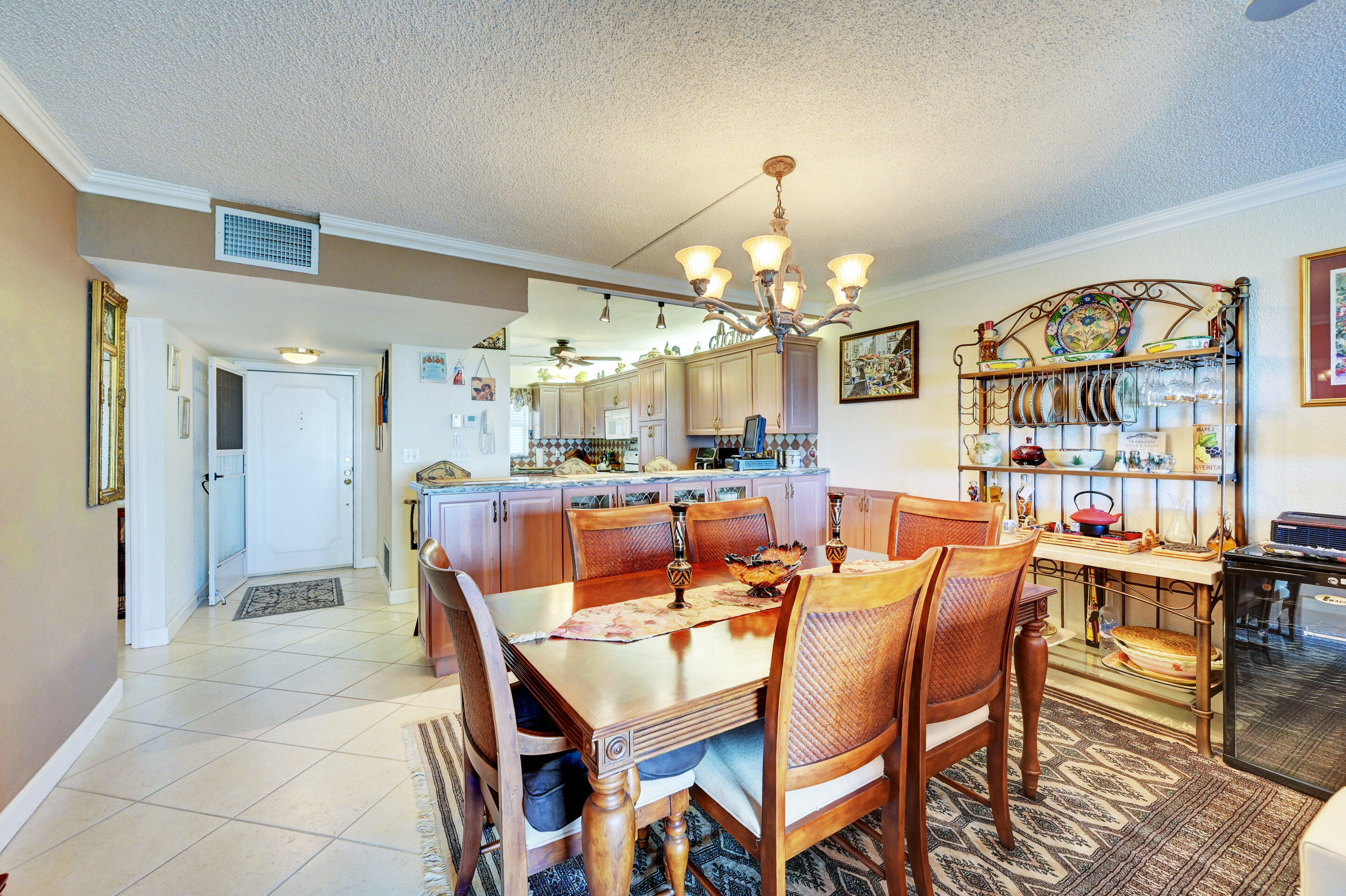 401 Briny Avenue 708 Property Photo 6