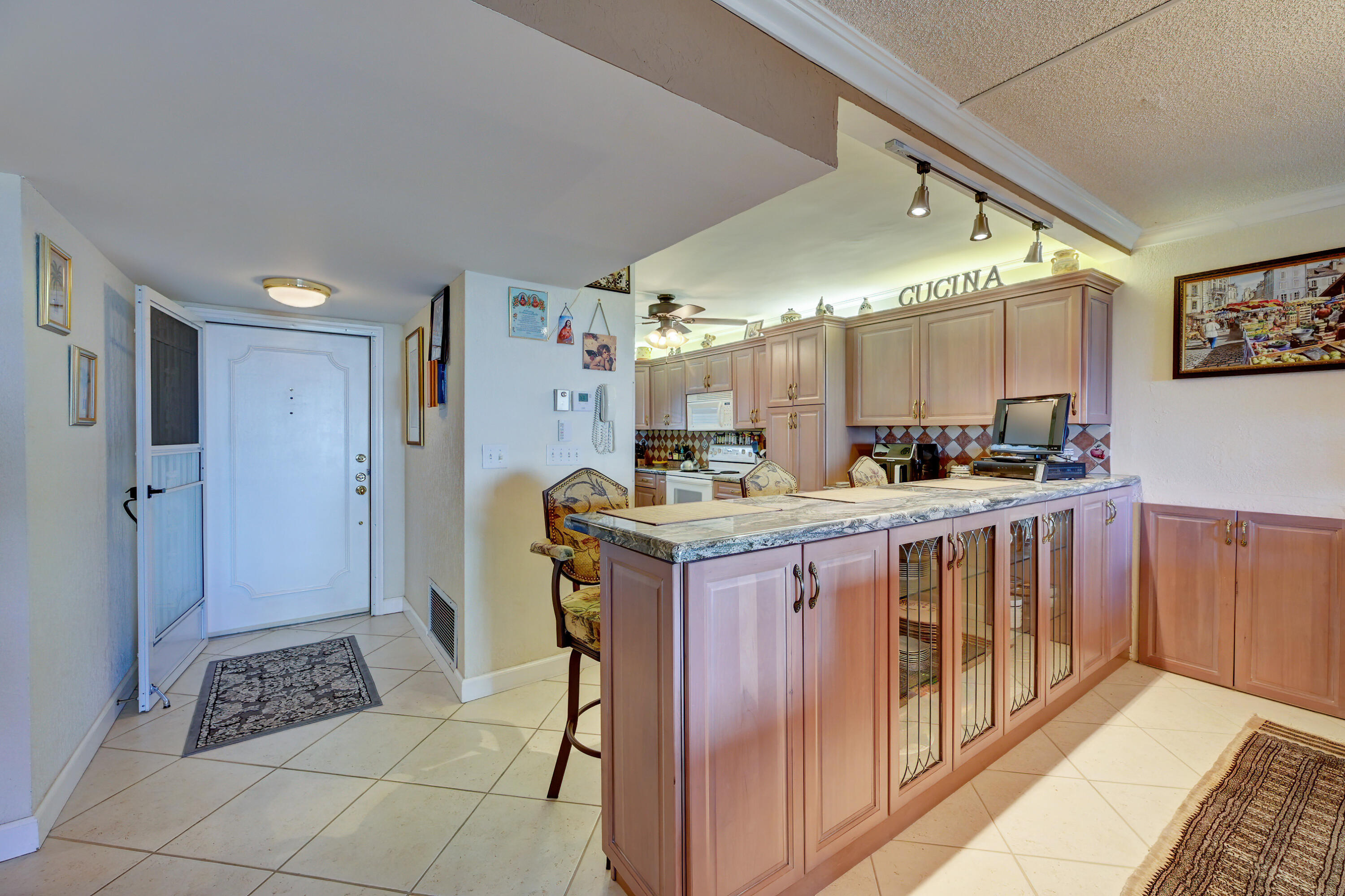 401 Briny Avenue 708 Property Photo 8