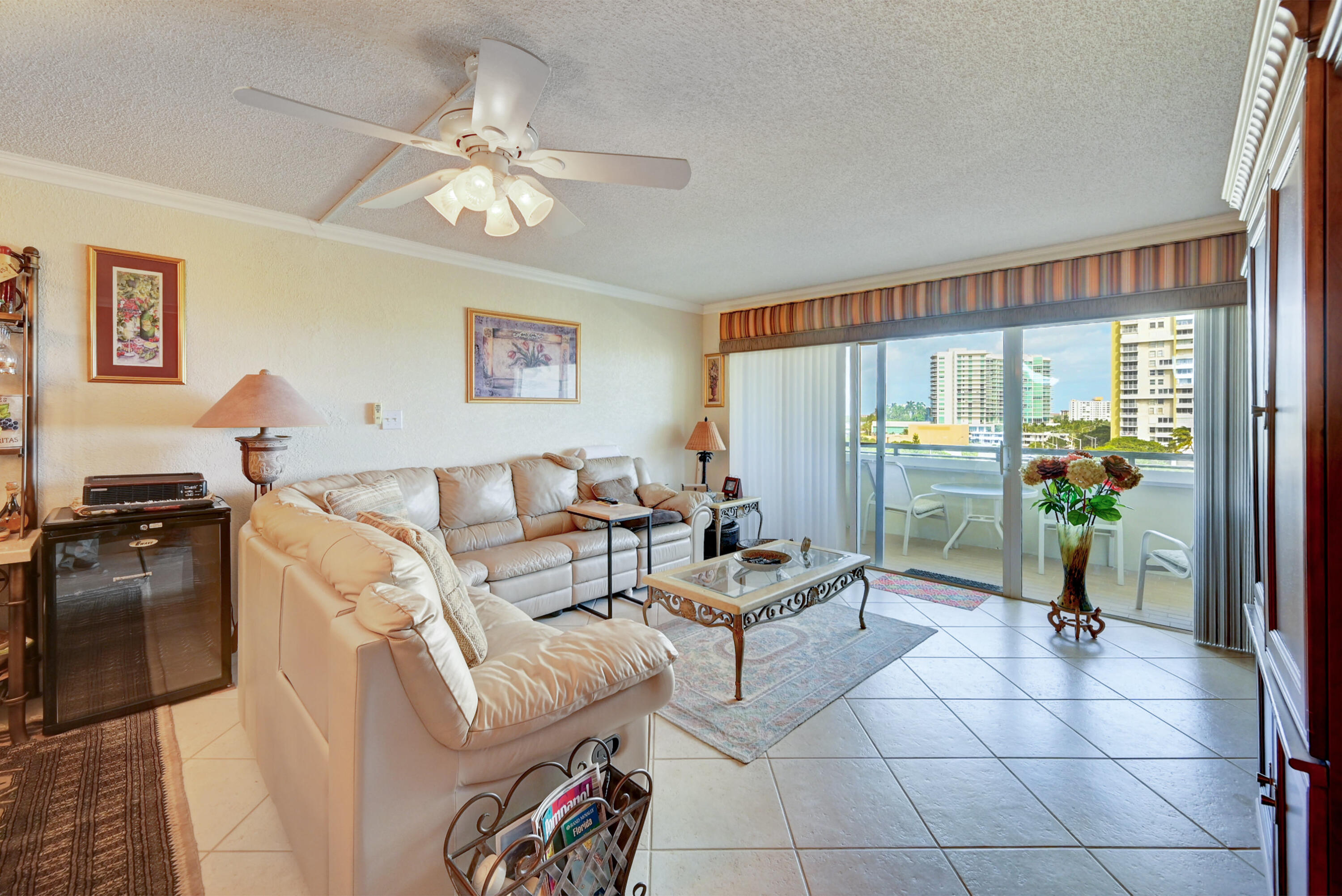 401 Briny Avenue 708 Property Photo 11