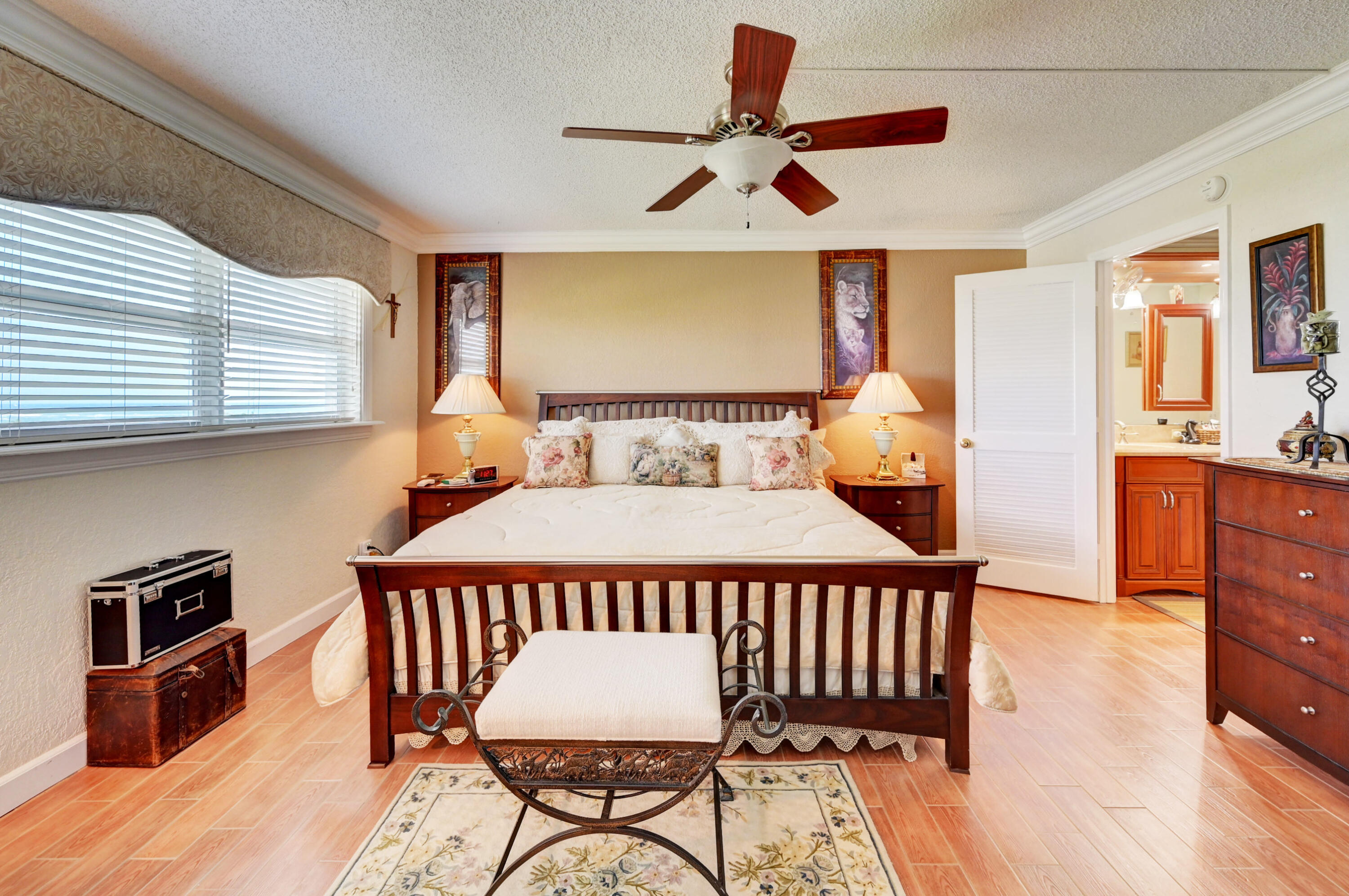 401 Briny Avenue 708 Property Photo 15