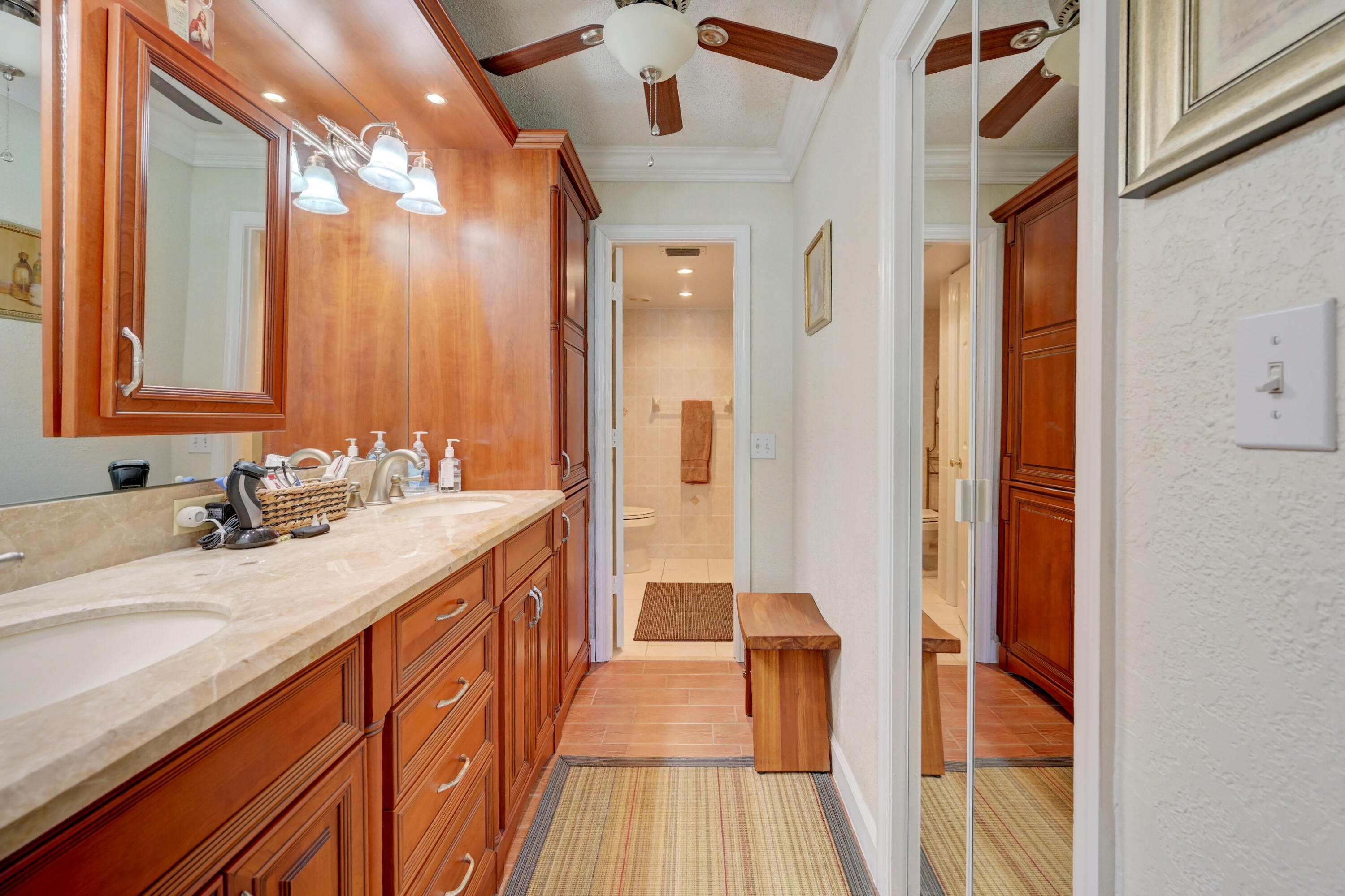 401 Briny Avenue 708 Property Photo 19