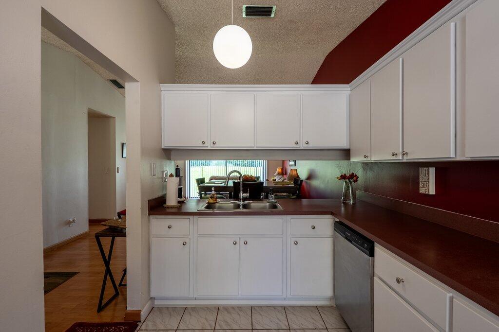 1 Afton Place Property Photo 19