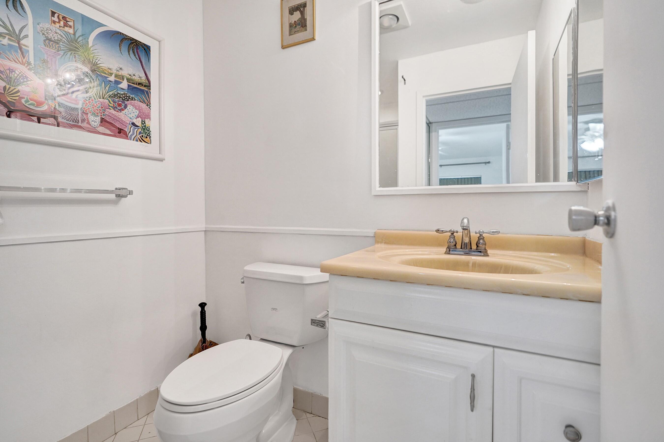 108 Valencia Boulevard E108 Property Photo 17