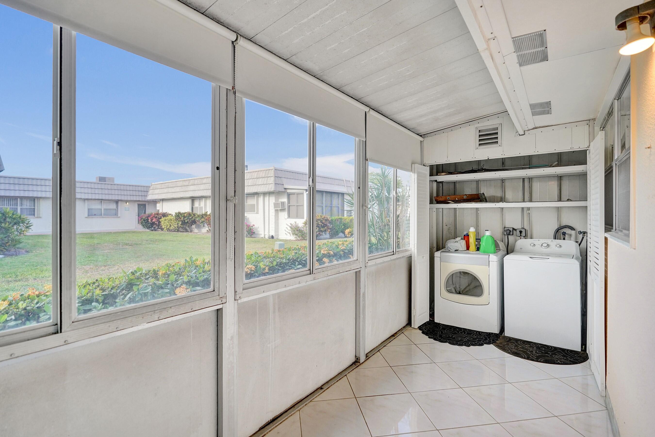 108 Valencia Boulevard E108 Property Photo 35