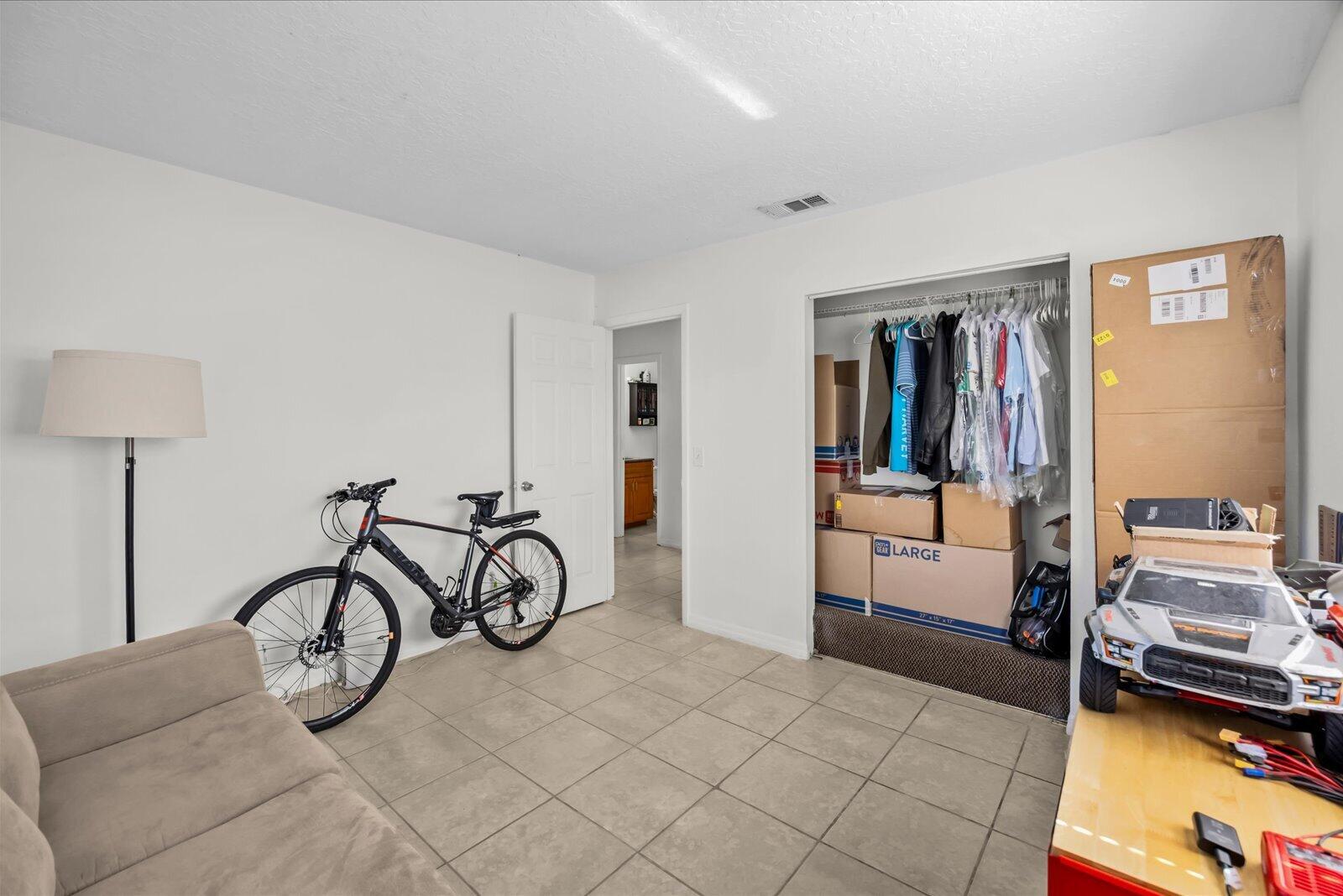1549 Se Minorca Avenue Property Photo 17
