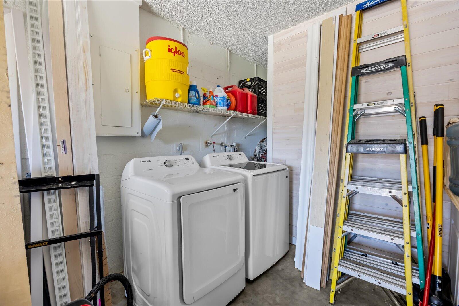 1549 Se Minorca Avenue Property Photo 19