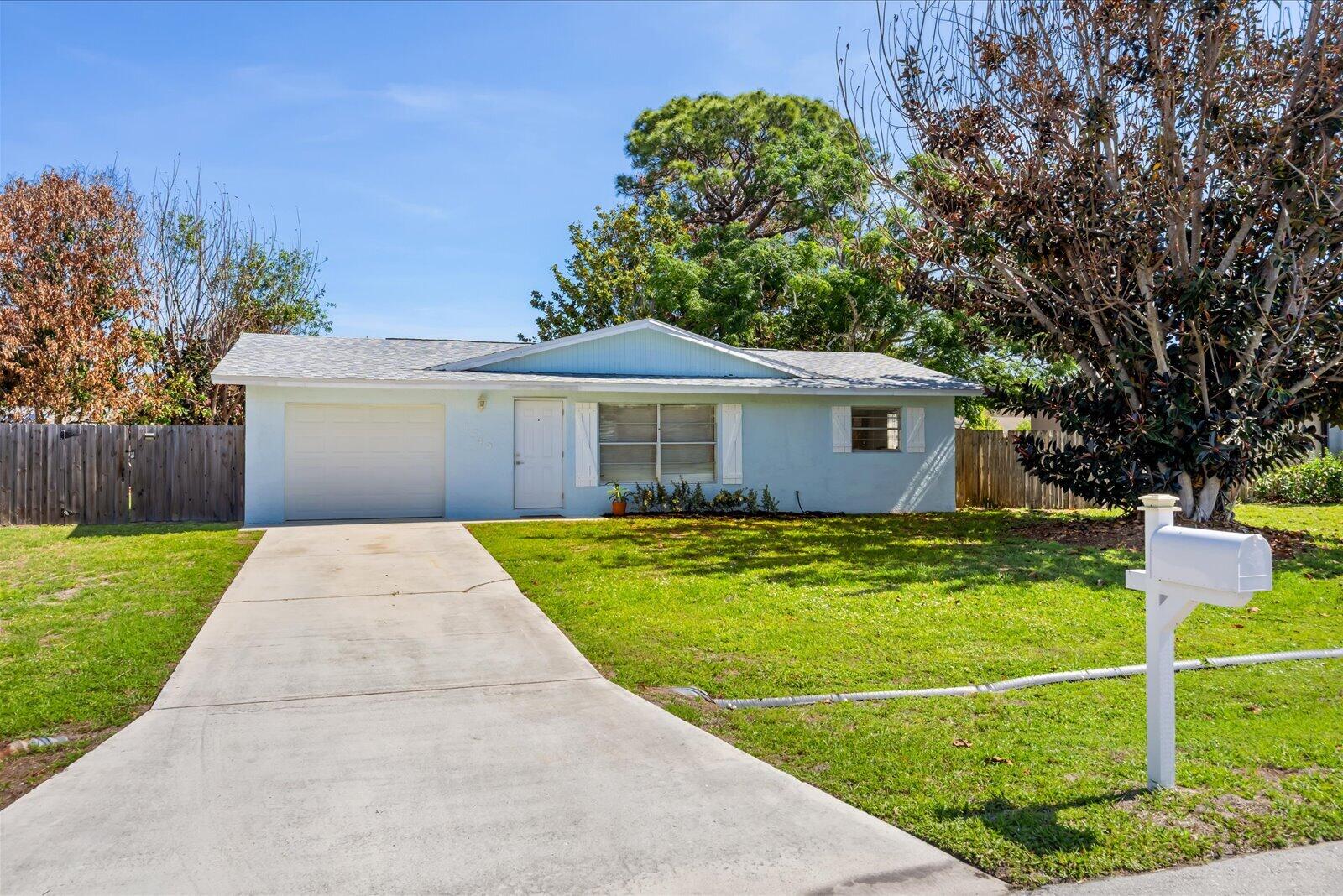 1549 Se Minorca Avenue Property Photo 27