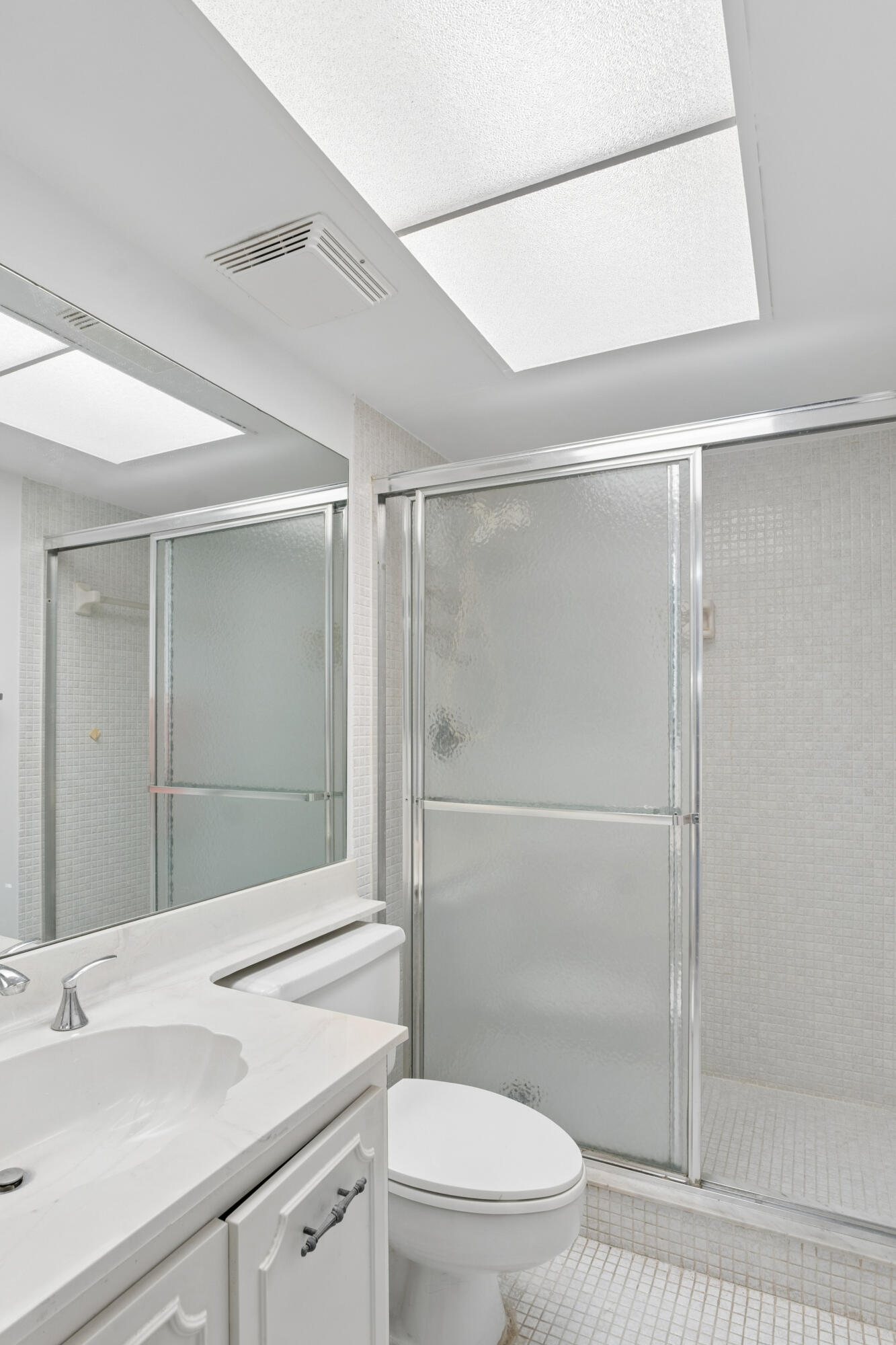 250 John F Kennedy Drive 202 Property Photo 18