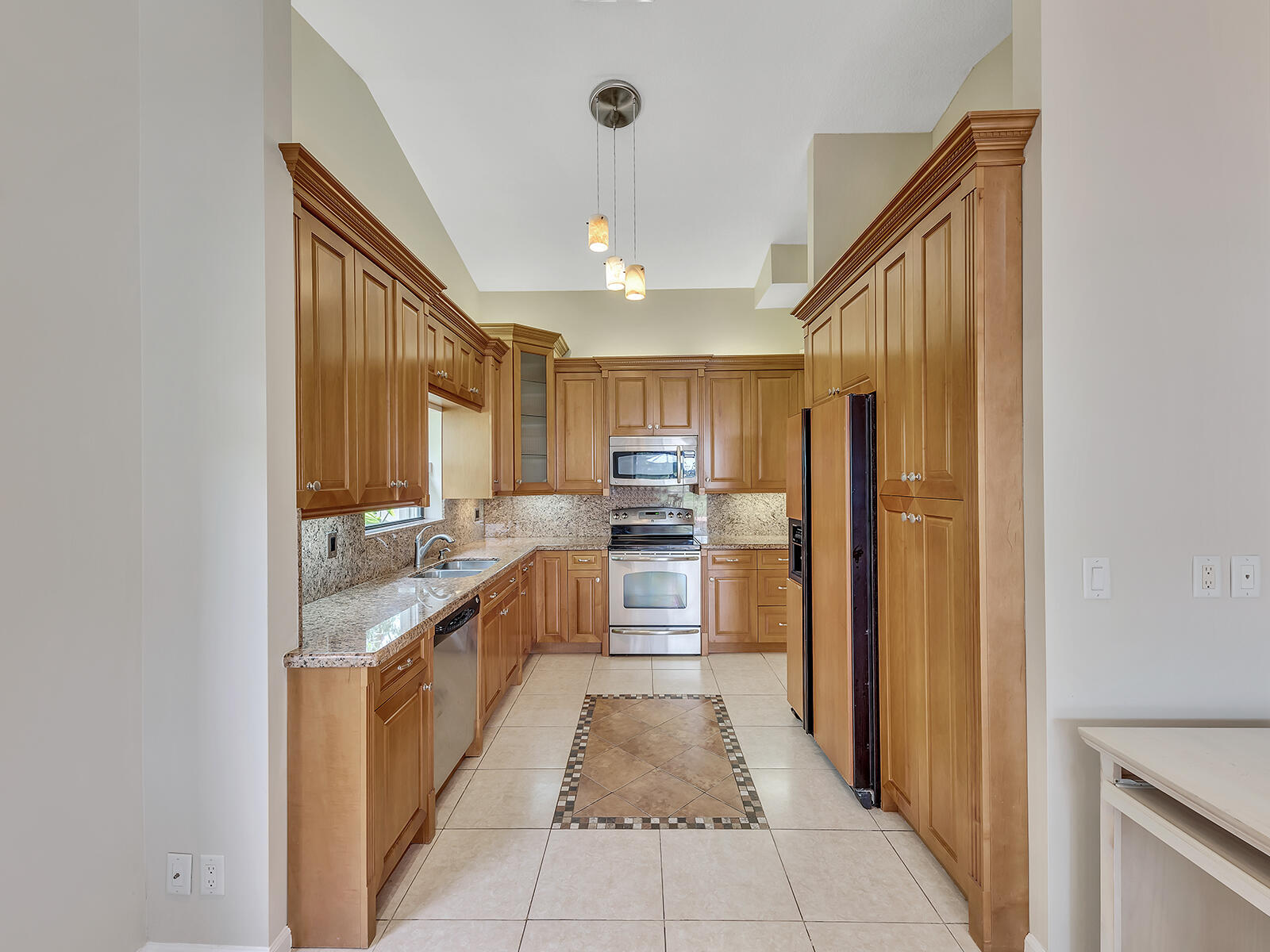 7747 Villa Nova Drive Property Photo 13
