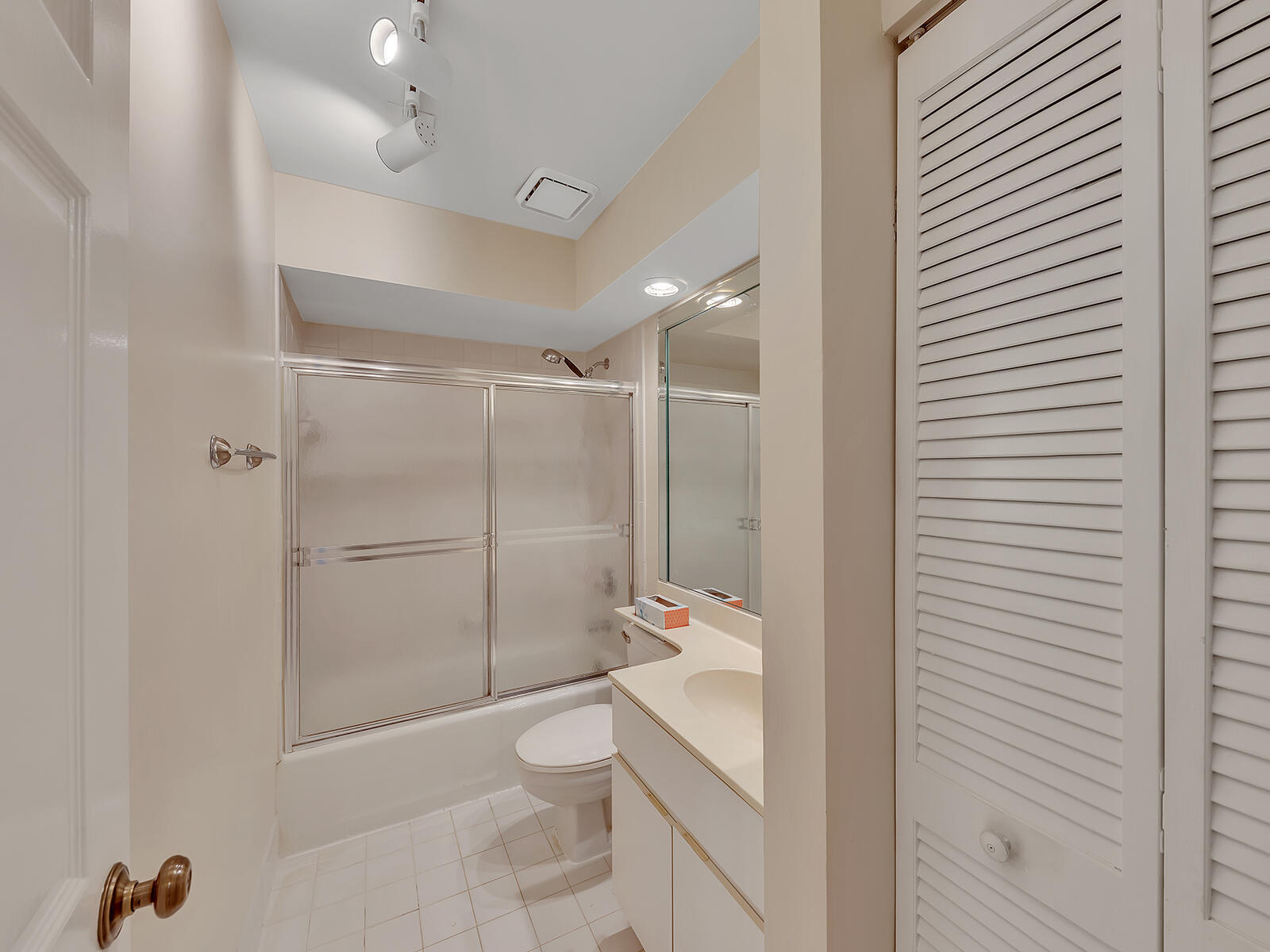 7747 Villa Nova Drive Property Photo 30