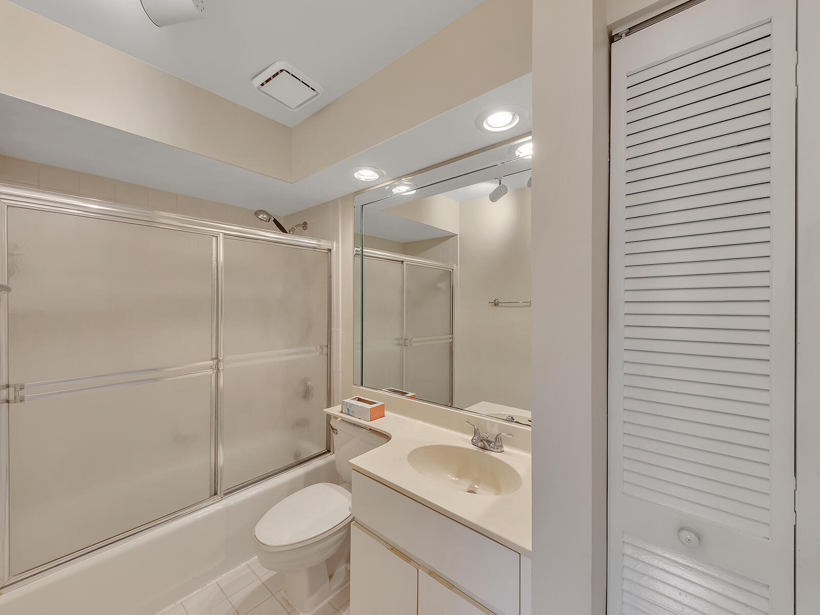 7747 Villa Nova Drive Property Photo 32