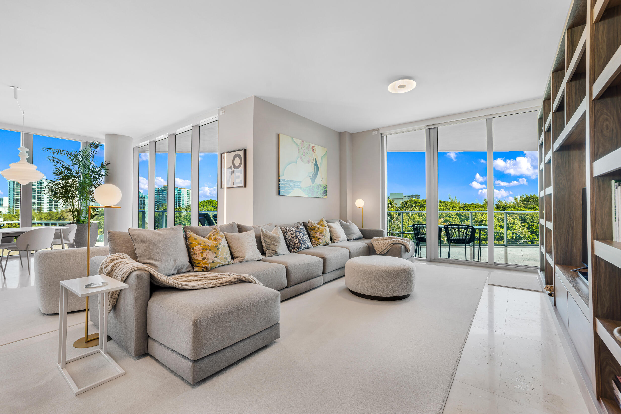 701 N Fort Lauderdale Beach Boulevard 406