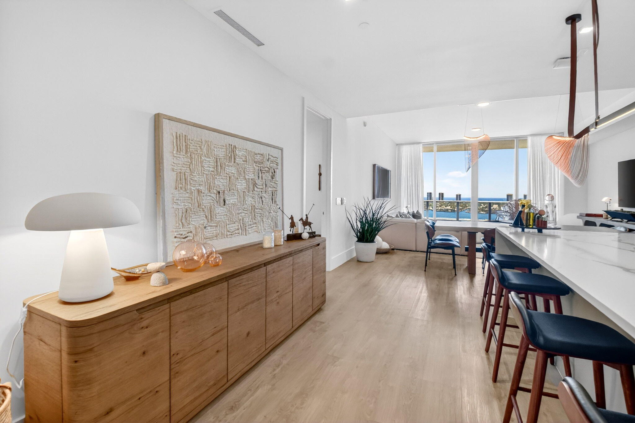 220 Lake Shore Drive 1708 Property Photo 4