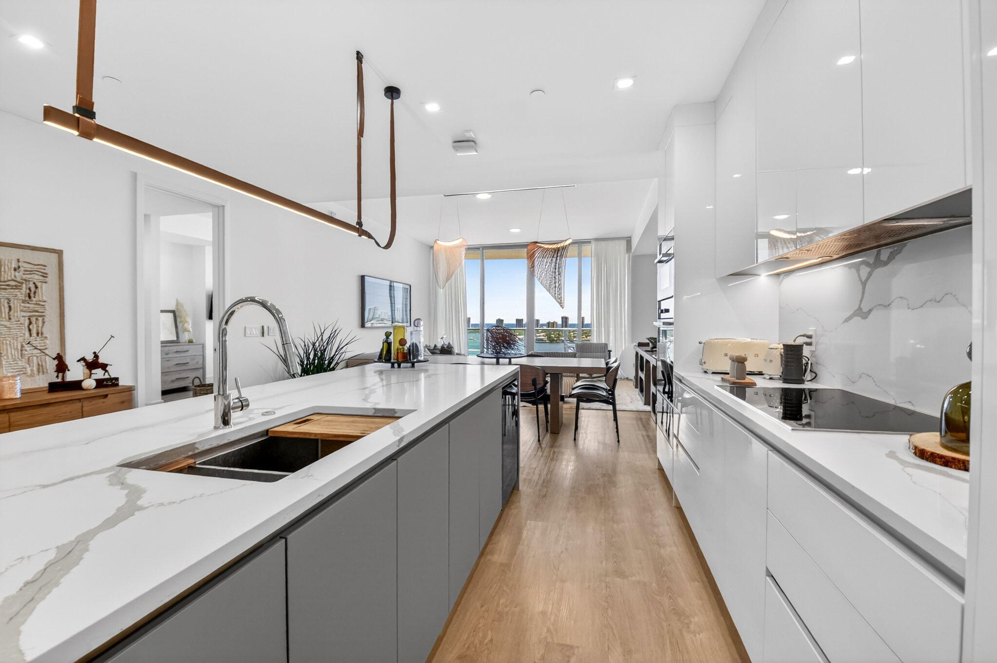 220 Lake Shore Drive 1708 Property Photo 7