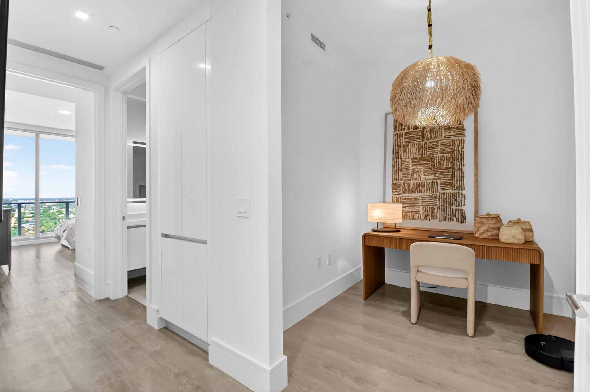 220 Lake Shore Drive 1708 Property Photo 31