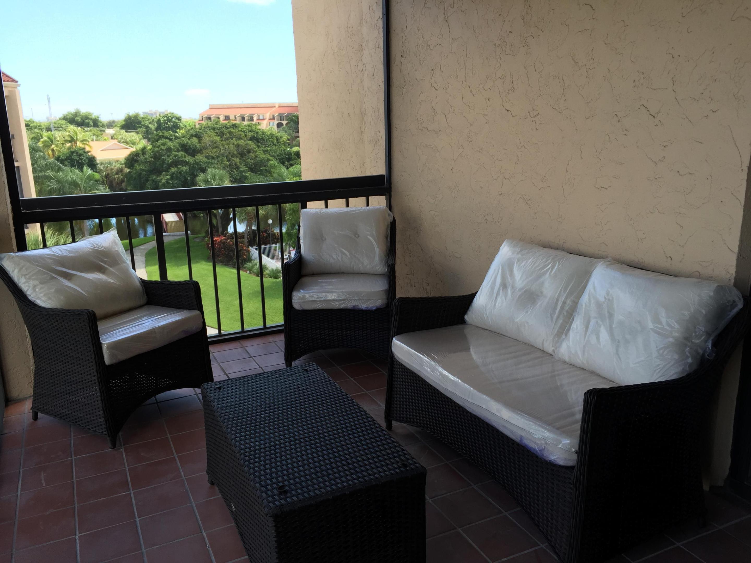 2255 Lindell Boulevard Apt 502 Property Photo 24