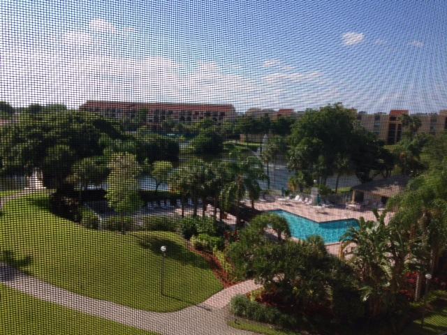 2255 Lindell Boulevard Apt 502 Property Photo 25