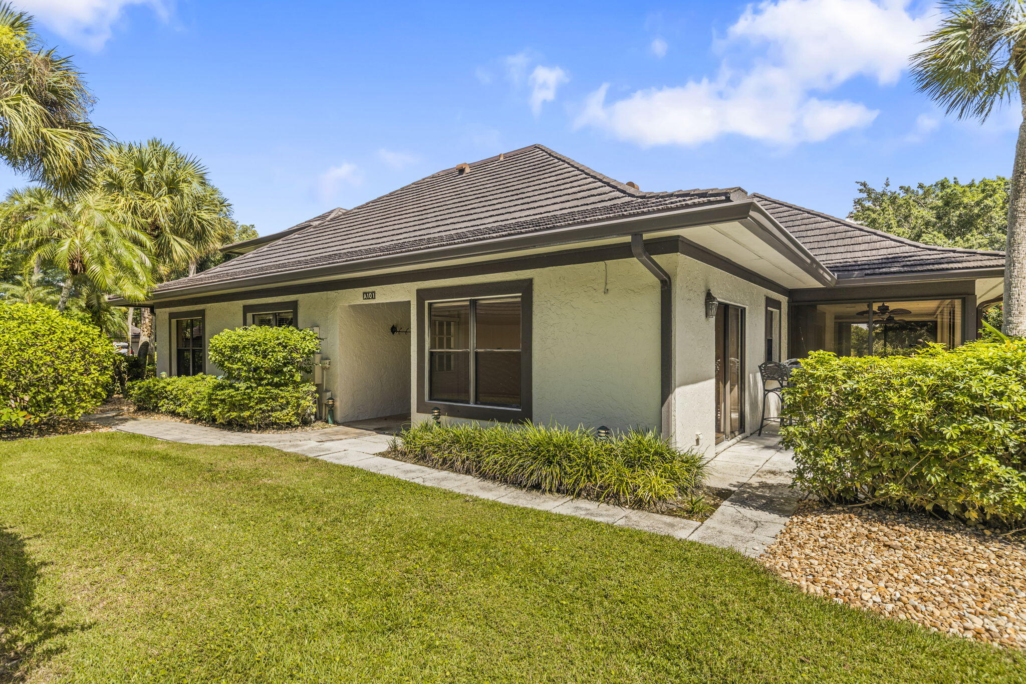 2730 W Polo Island Drive A101 Property Photo 2