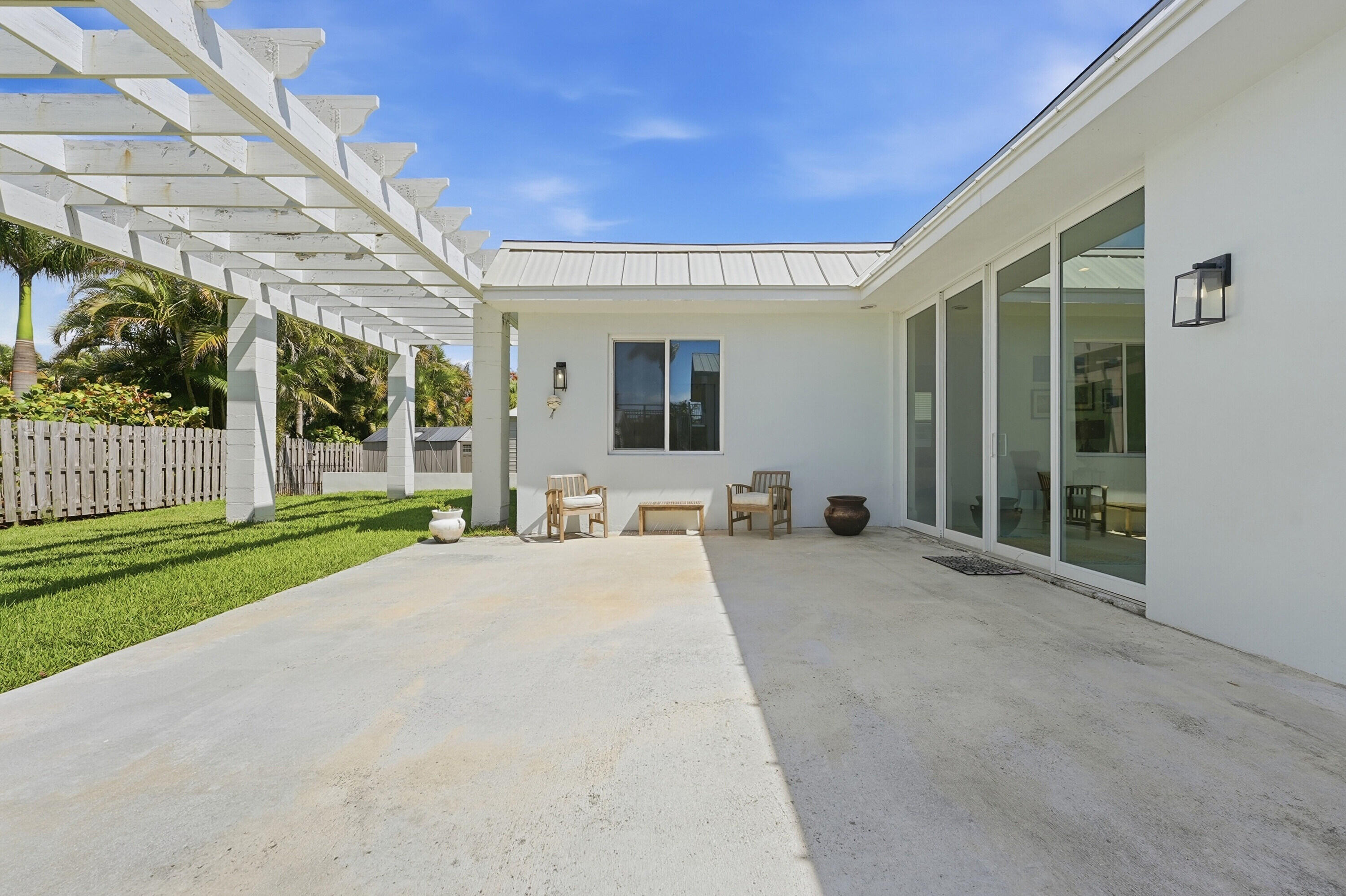 1123 Granada Property Photo 33
