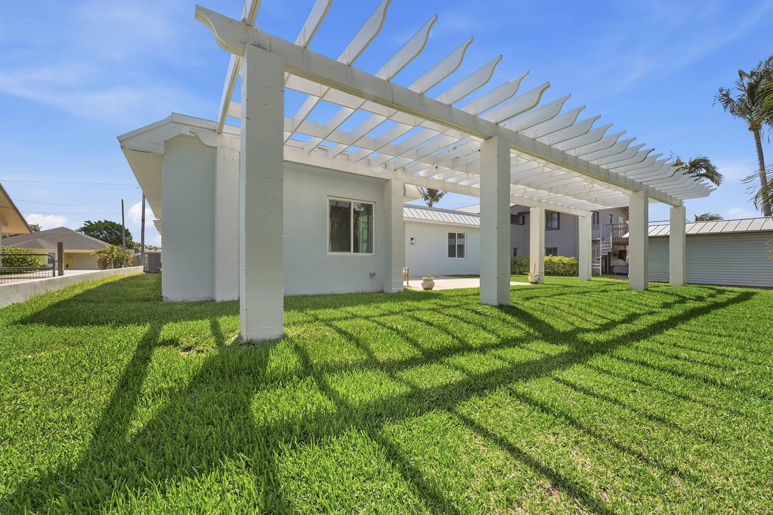 1123 Granada Property Photo 37