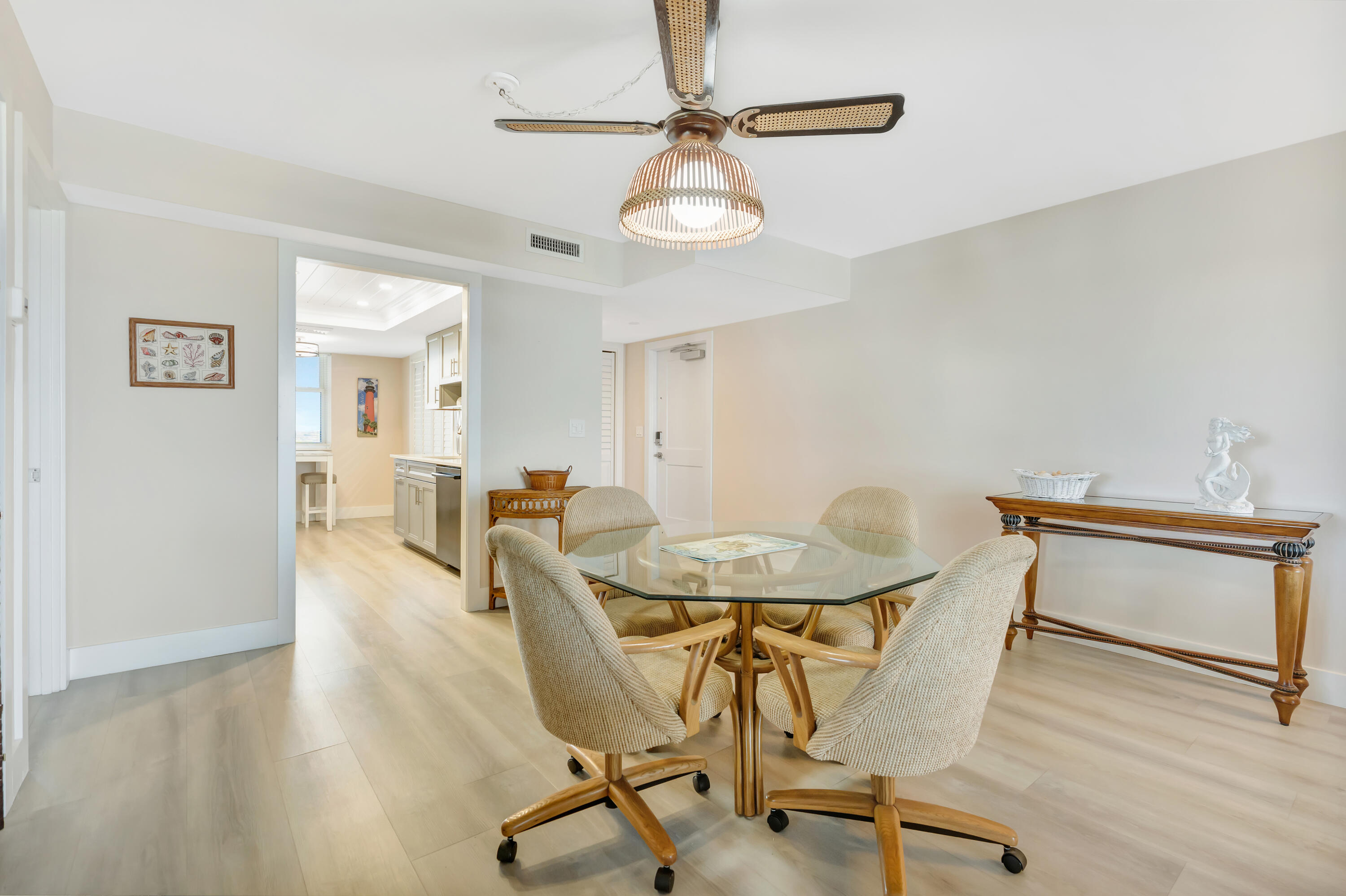 1648 Jupiter Cove Drive 608b Property Photo 12