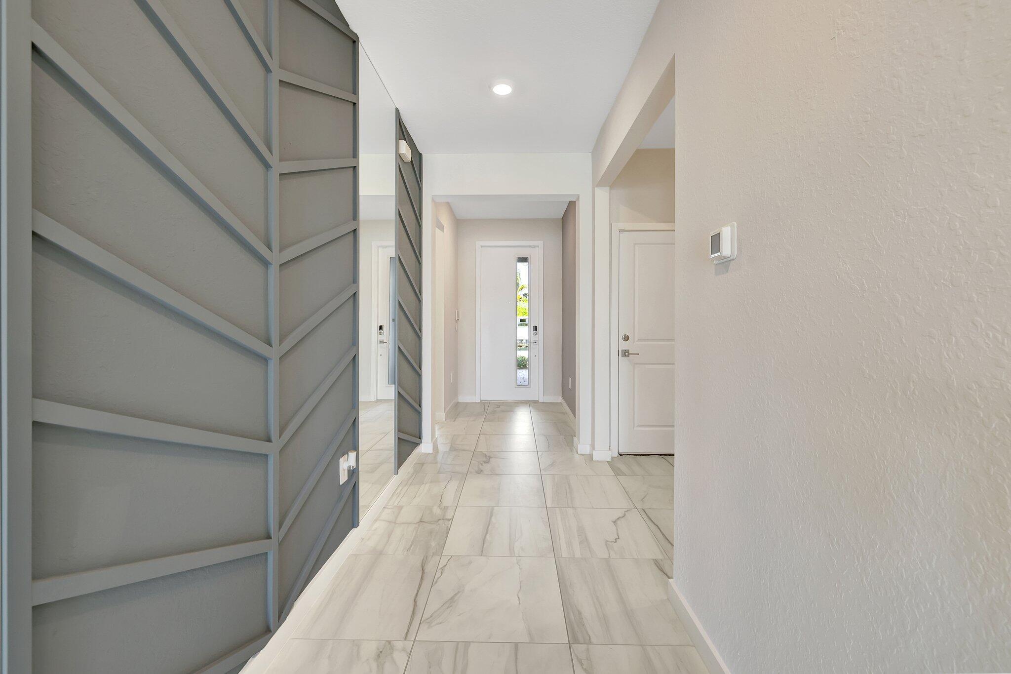 6007 Se Skyblue Circle Property Photo 4