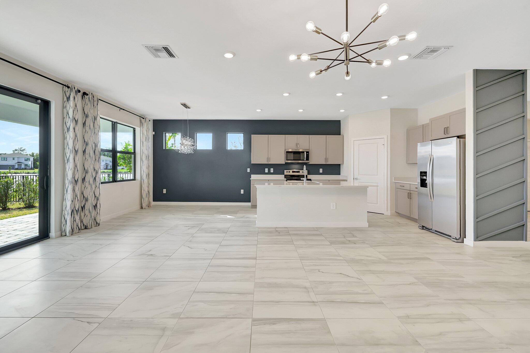 6007 Se Skyblue Circle Property Photo 8