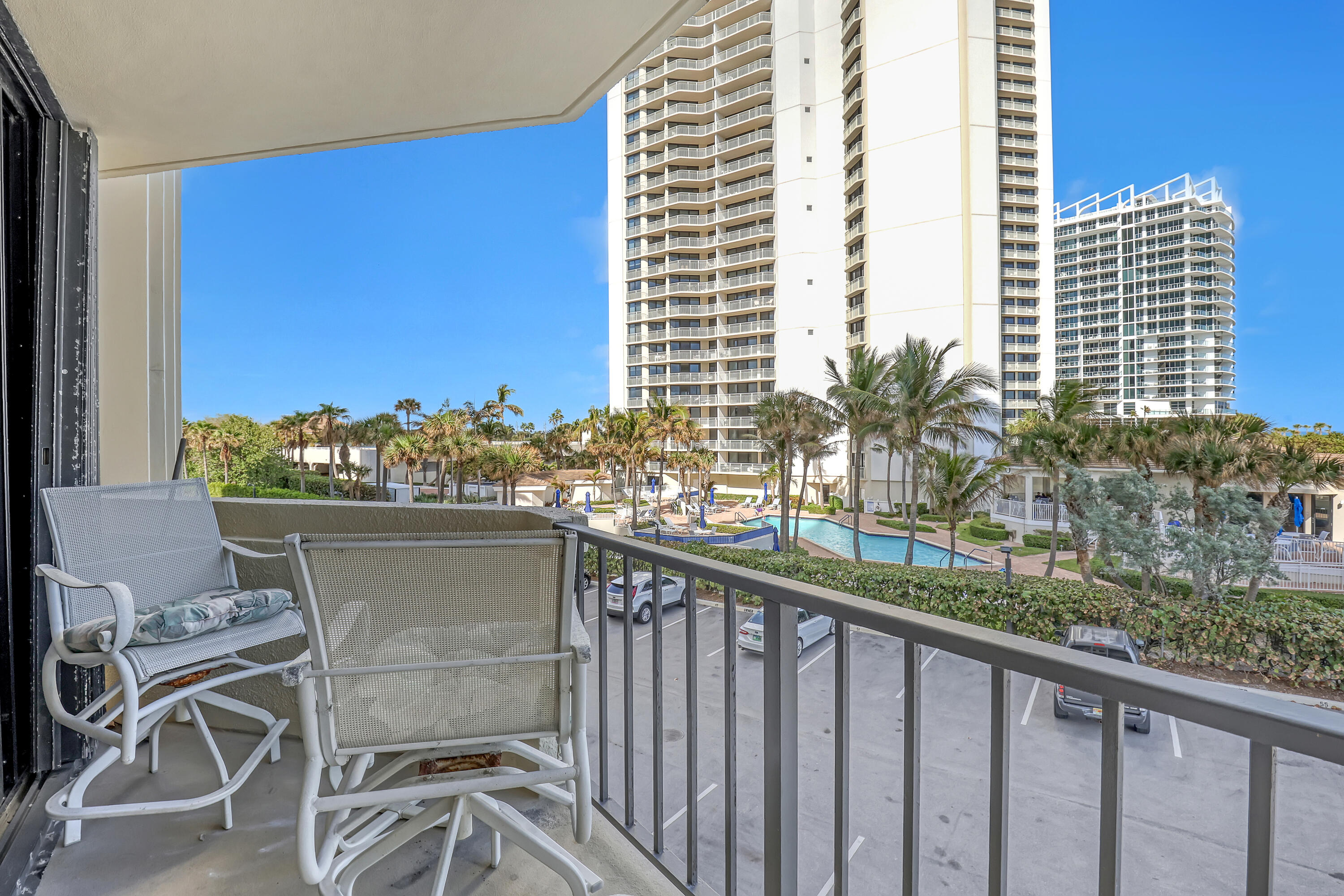 2800 N Ocean Drive A-3c Property Photo 20