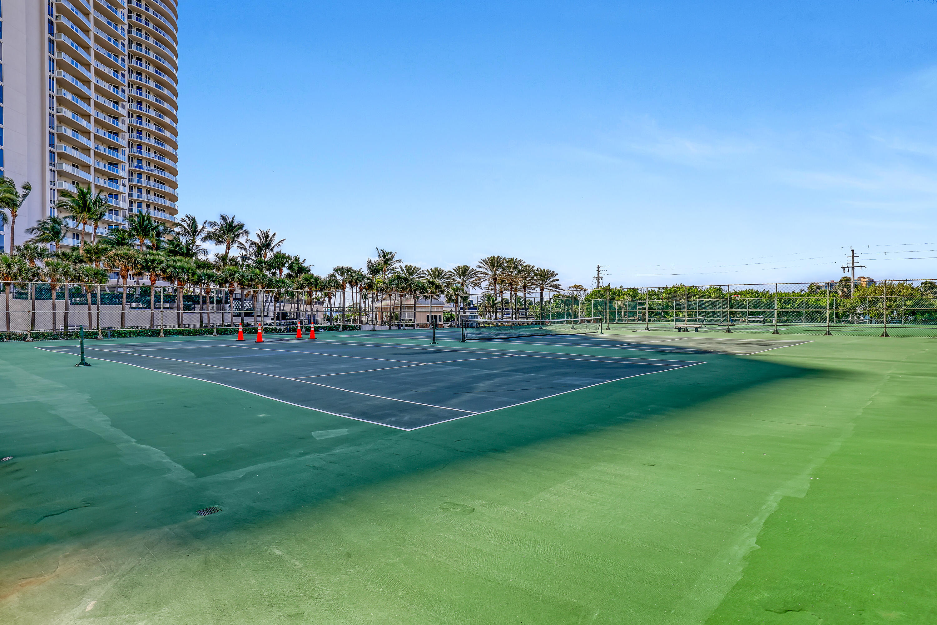 2800 N Ocean Drive A-3c Property Photo 26
