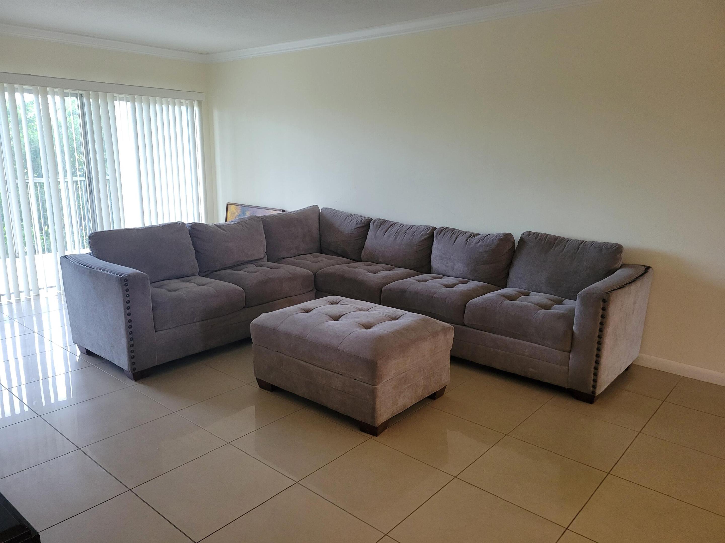 3050 N Palm Aire Drive 508 Property Photo 14