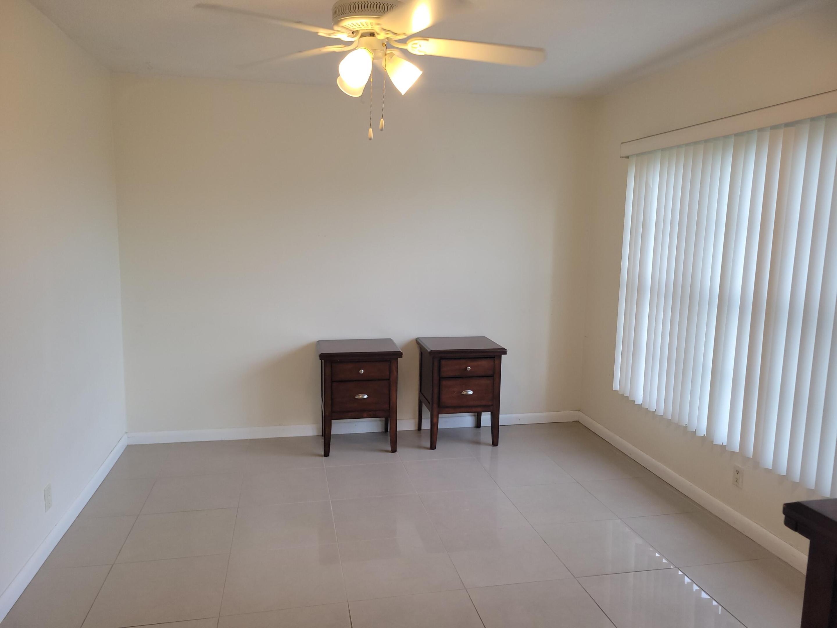 3050 N Palm Aire Drive 508 Property Photo 15