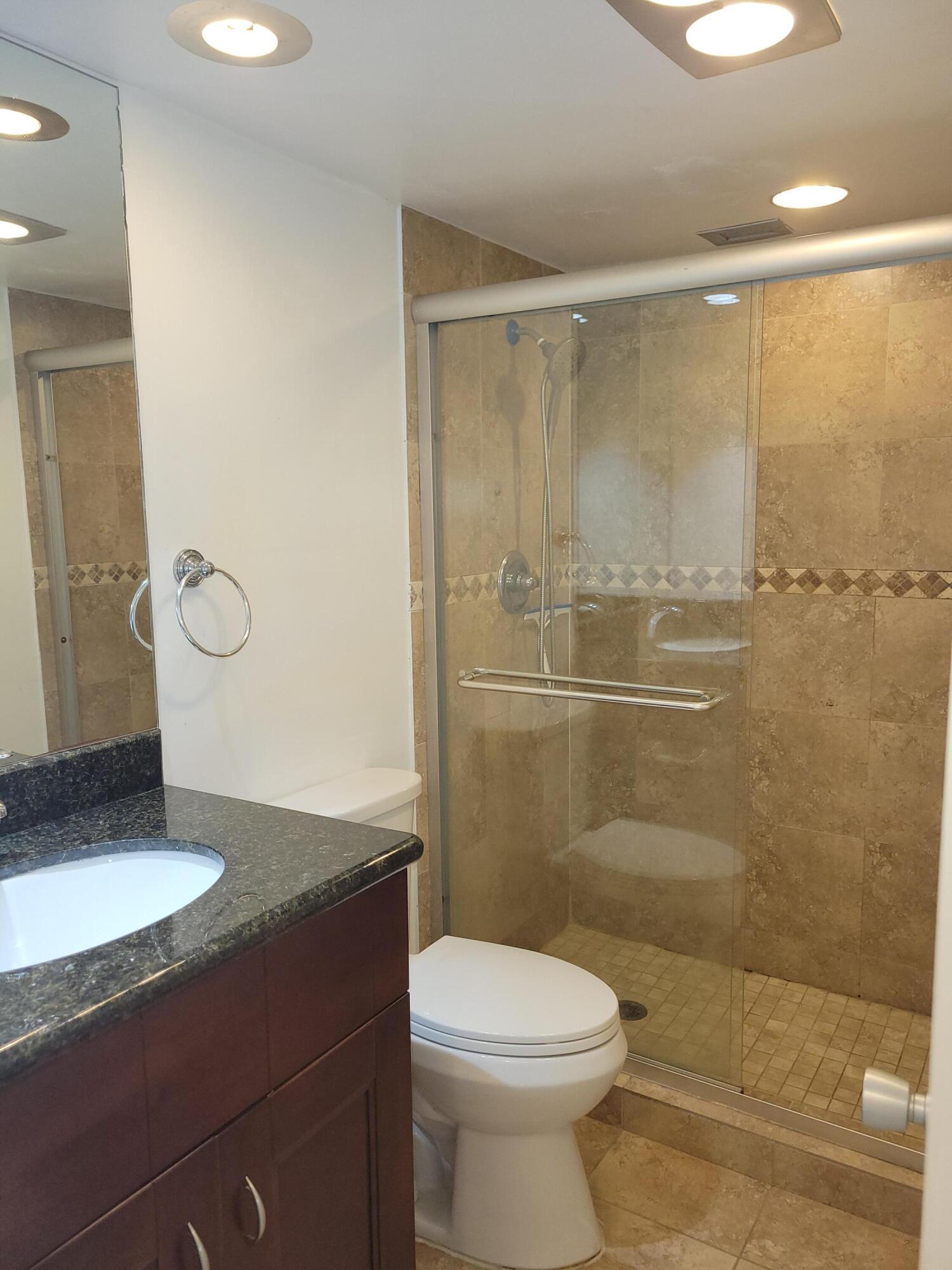 3050 N Palm Aire Drive 508 Property Photo 21