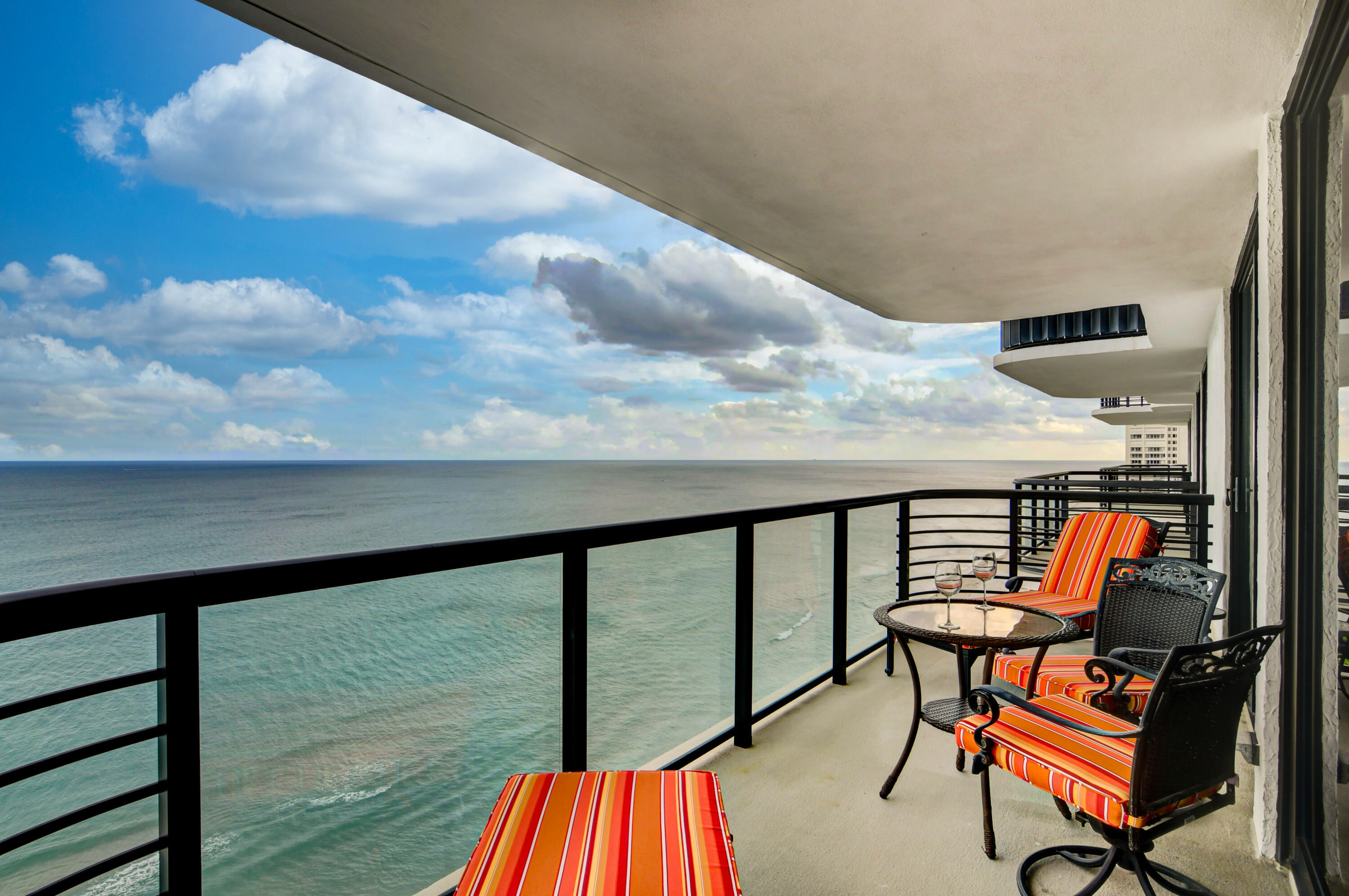 250 S Ocean Boulevard 16c Property Photo 2