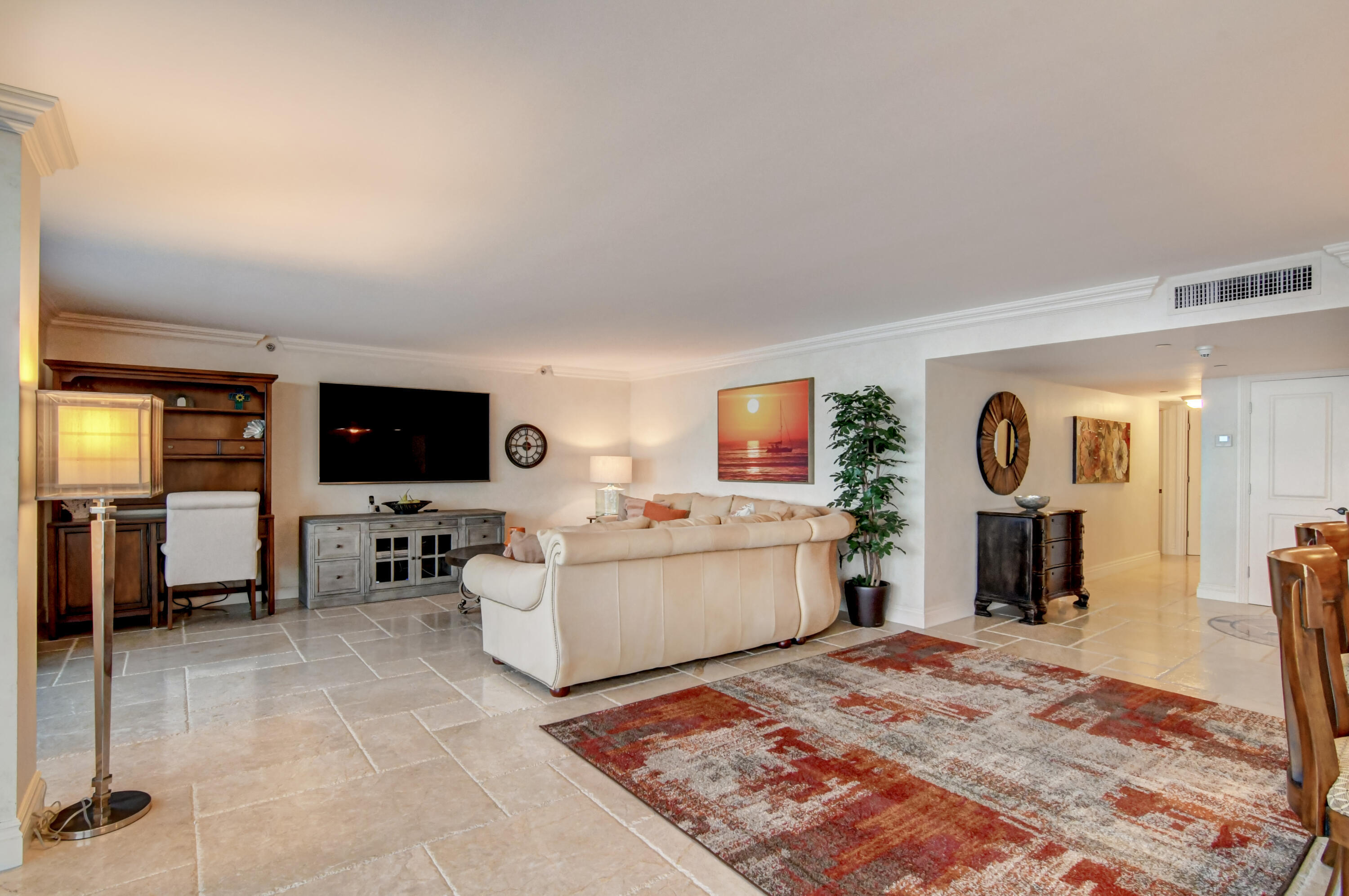 250 S Ocean Boulevard 16c Property Photo 8