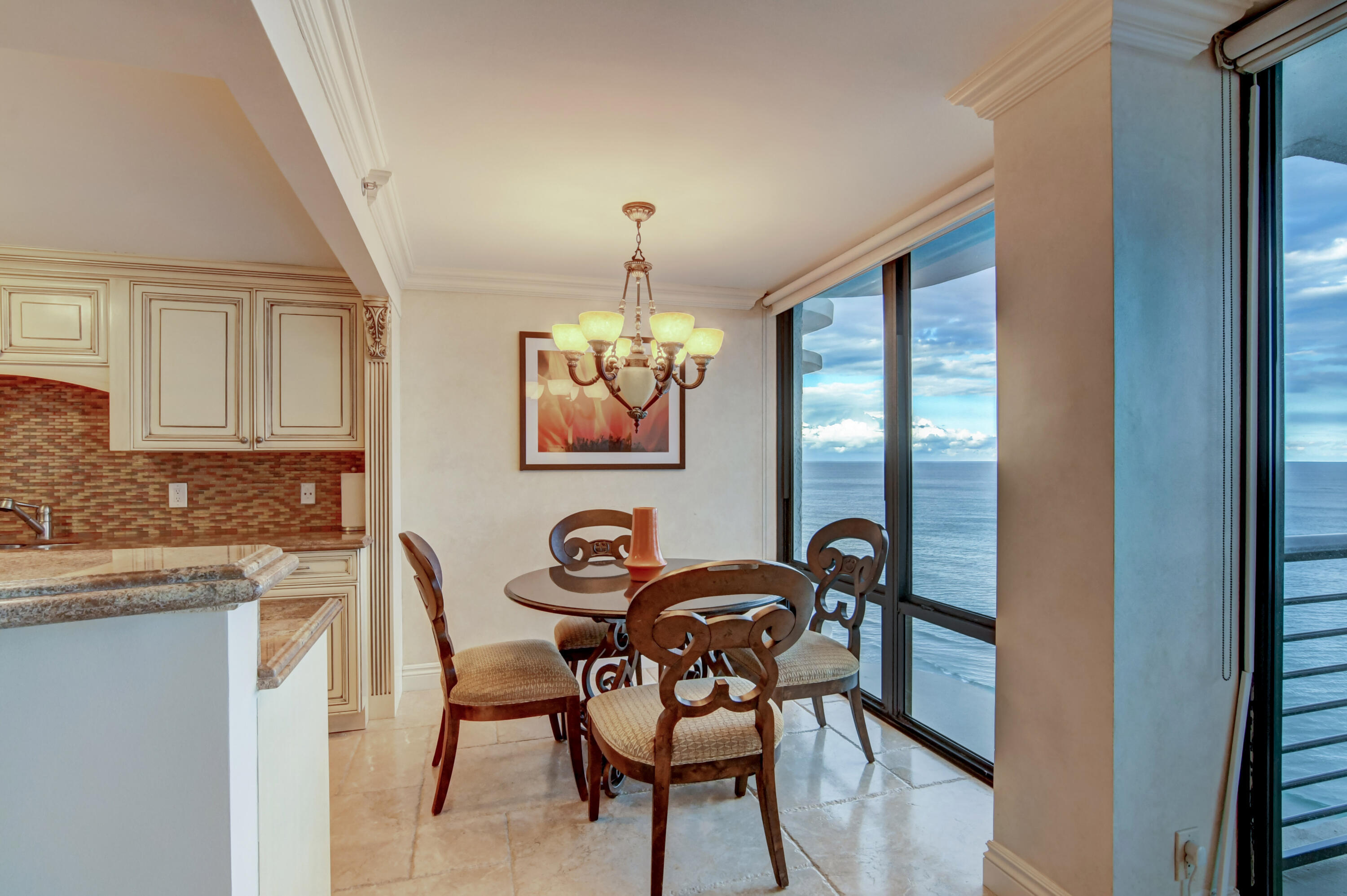 250 S Ocean Boulevard 16c Property Photo 12