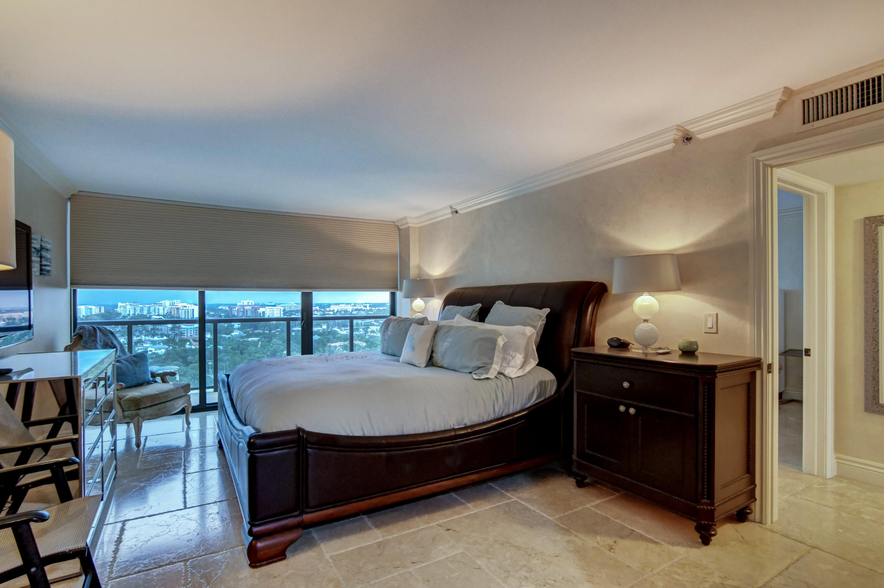 250 S Ocean Boulevard 16c Property Photo 24