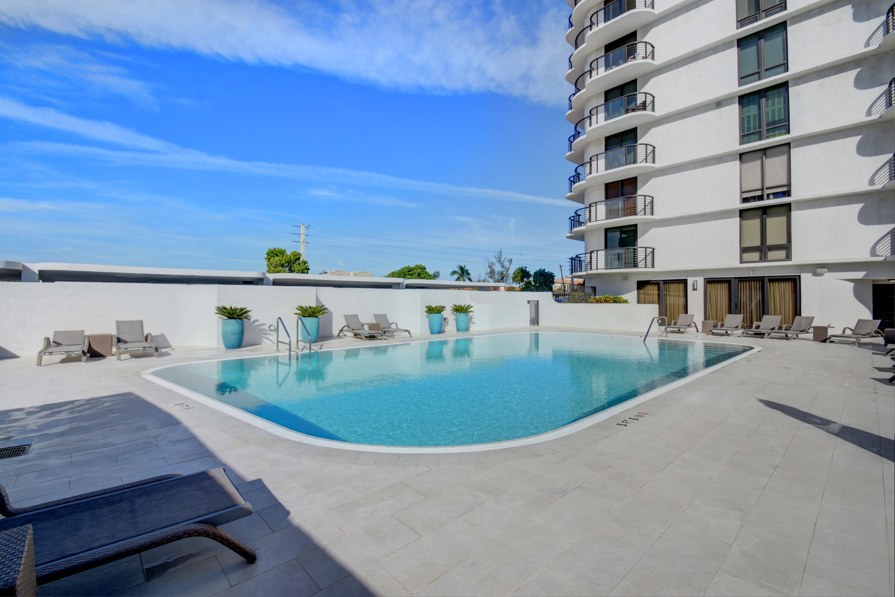 250 S Ocean Boulevard 16c Property Photo 54